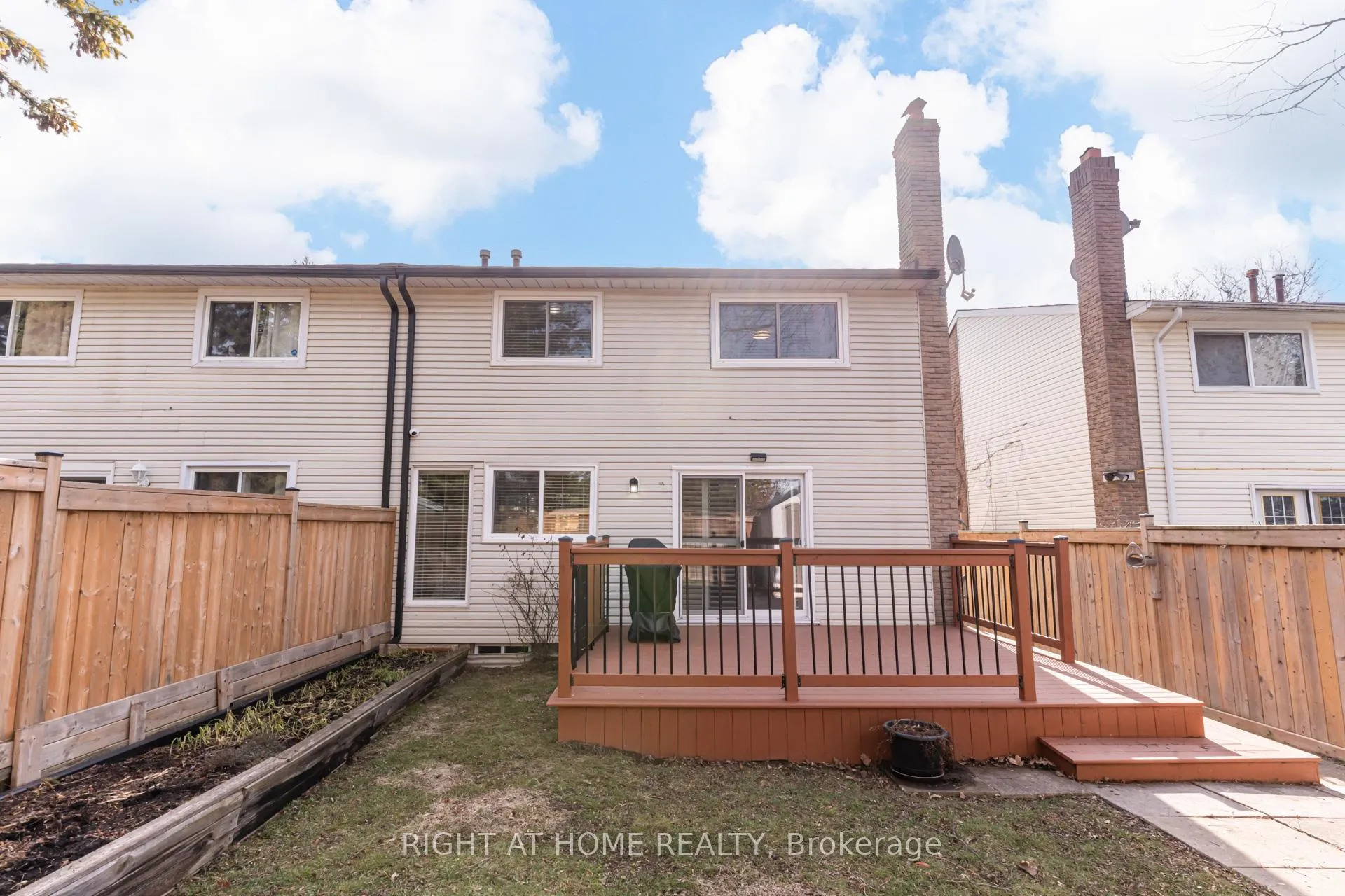 Photo 50 of 40 Salisbury Circle, Brampton, Brampton North — HOMEH