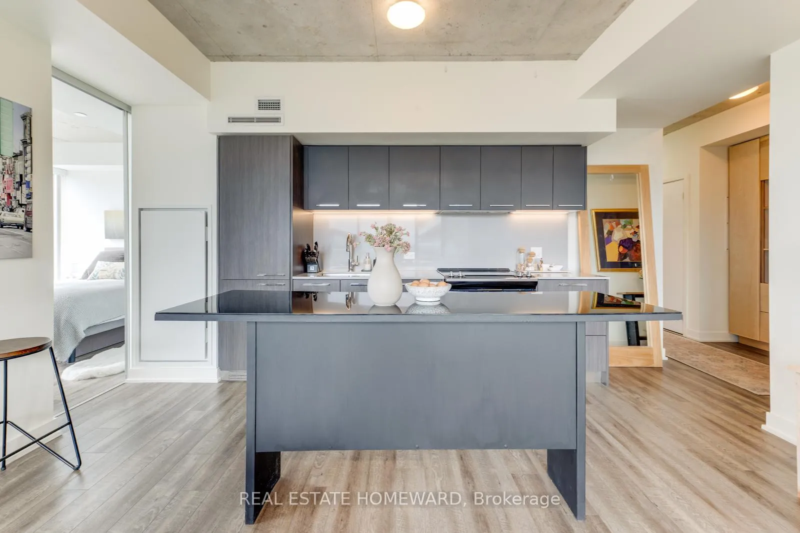 Photo 17 of Unit Suite 704, 25 Baseball Place, Toronto, South Riverdale — HOMEH