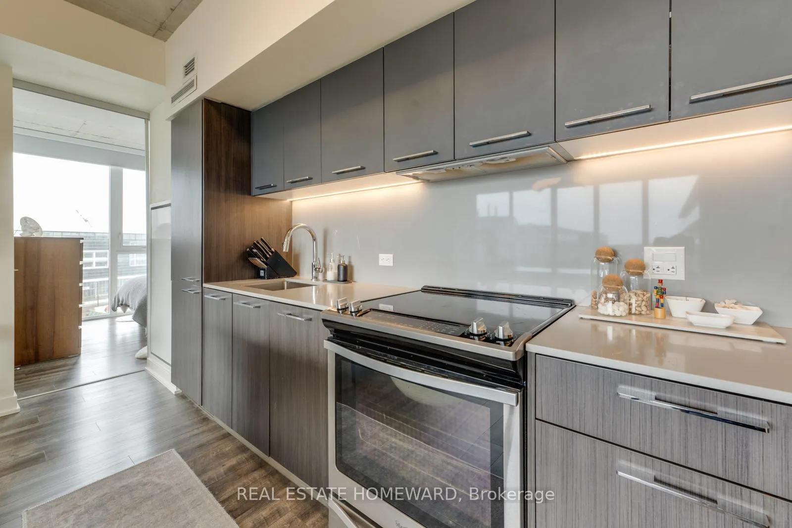 Photo 24 of Unit Suite 704, 25 Baseball Place, Toronto, South Riverdale — HOMEH