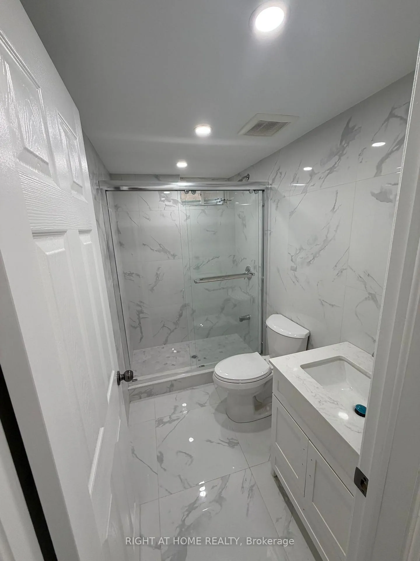Photo 2 of 52 Drake Avenue, Brant, Paris — HOMEH