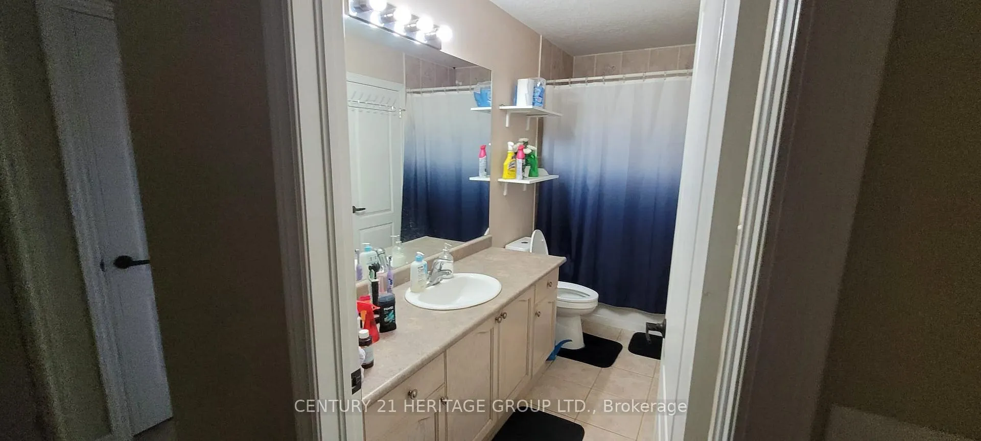 Photo 7 of 11 Silver Maple Crescent, Barrie, Holly — HOMEH