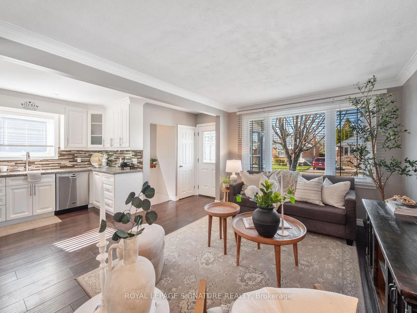 Photo 6 of 65 Galbraith Avenue, Toronto, O'Connor-Parkview — HOMEH