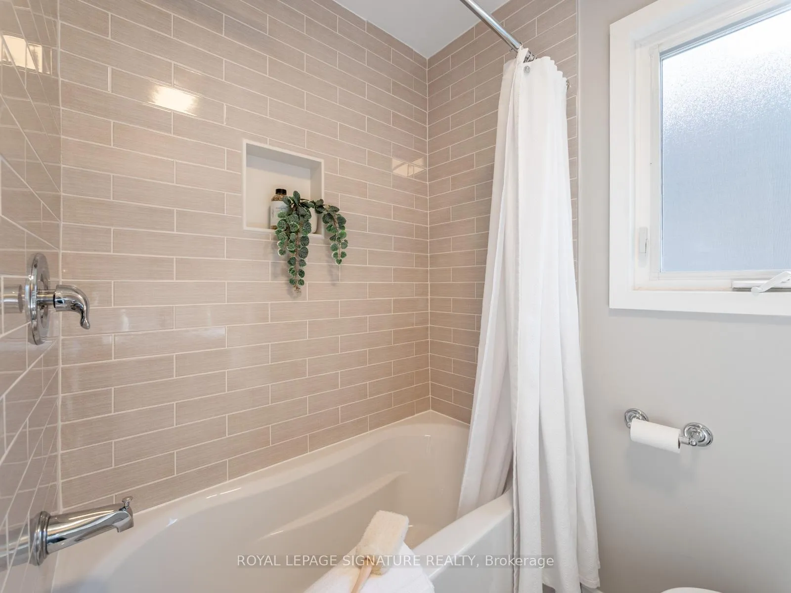 Photo 20 of 65 Galbraith Avenue, Toronto, O'Connor-Parkview — HOMEH