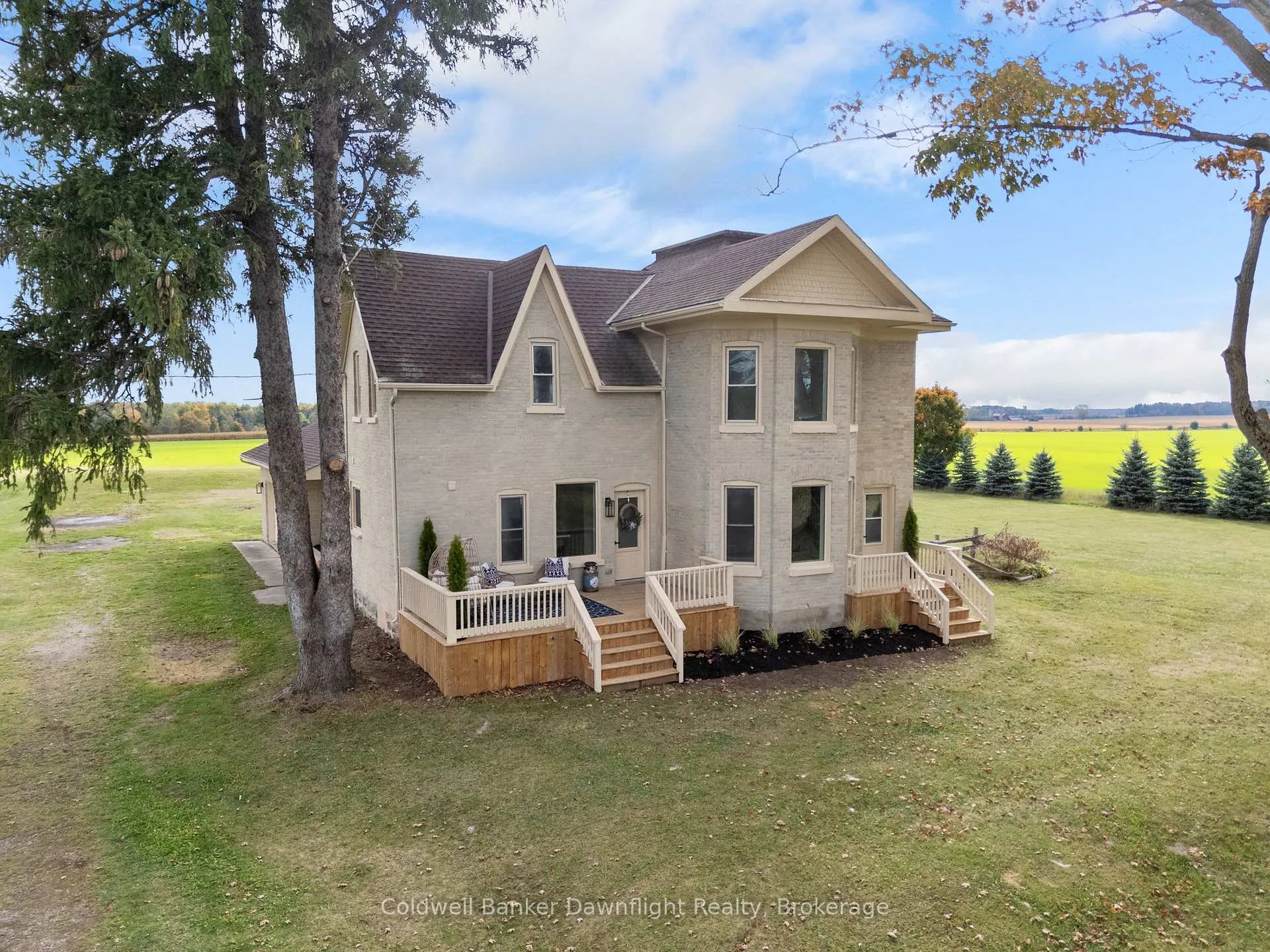 Front of 84094 London Road