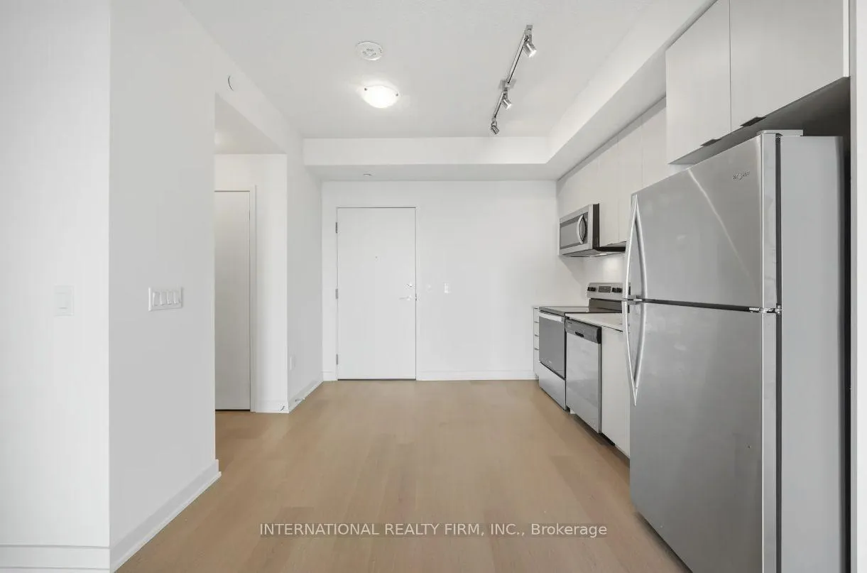 Photo 8 of Unit 710, 859 The Queensway, Etobicoke, Stonegate-Queensway — HOMEH
