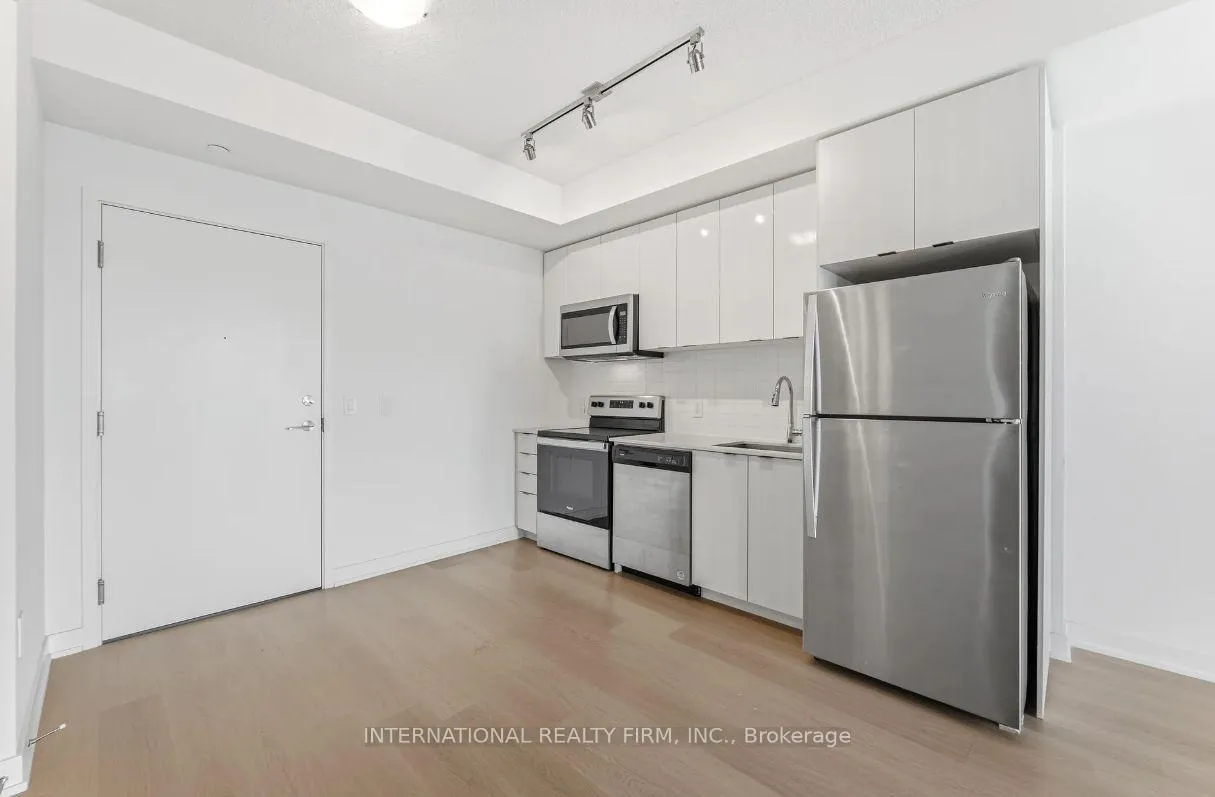 Photo 9 of Unit 710, 859 The Queensway, Etobicoke, Stonegate-Queensway — HOMEH
