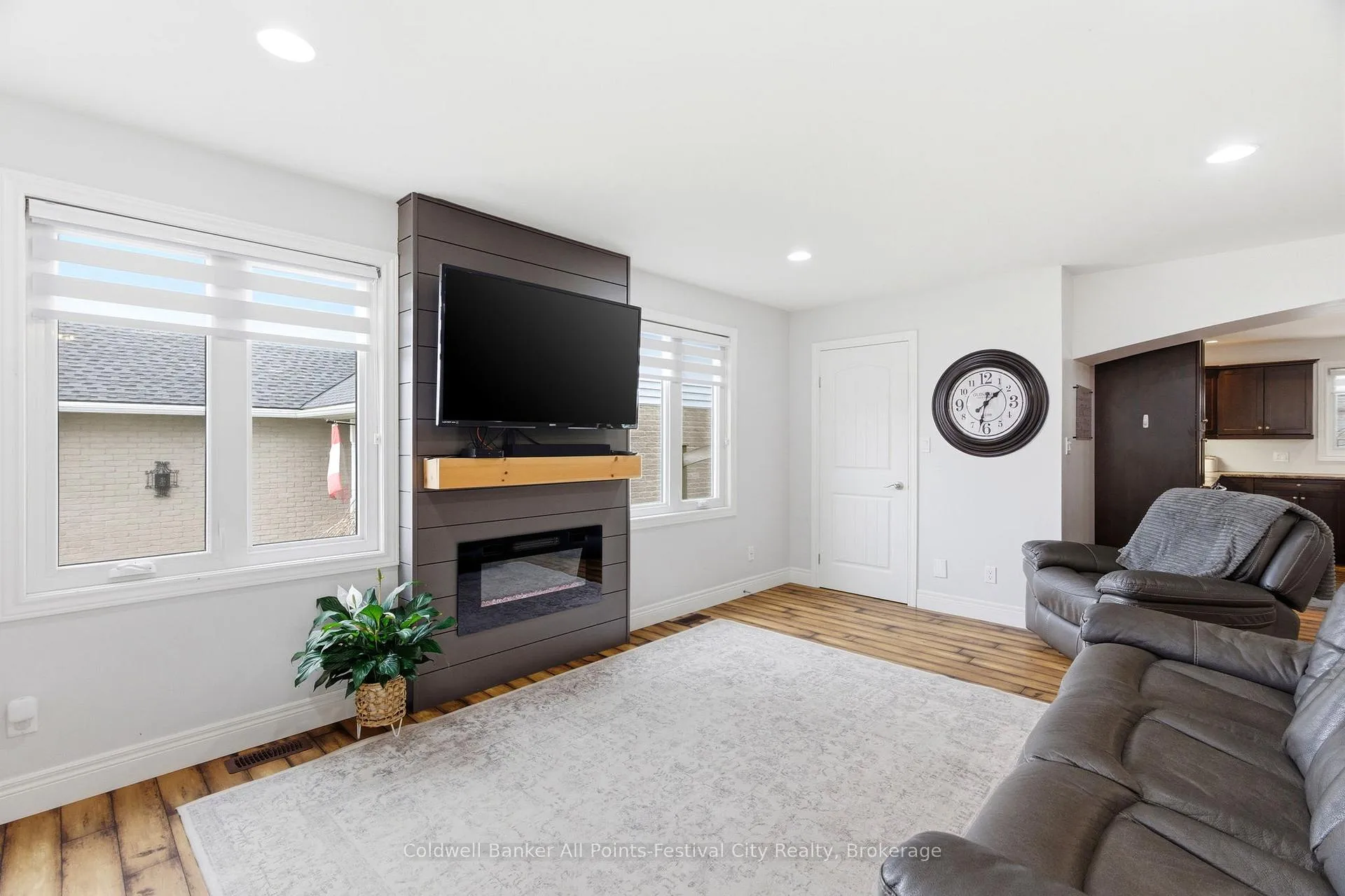 Photo 10 of 91 Park Street, Goderich, Goderich (Town) — HOMEH