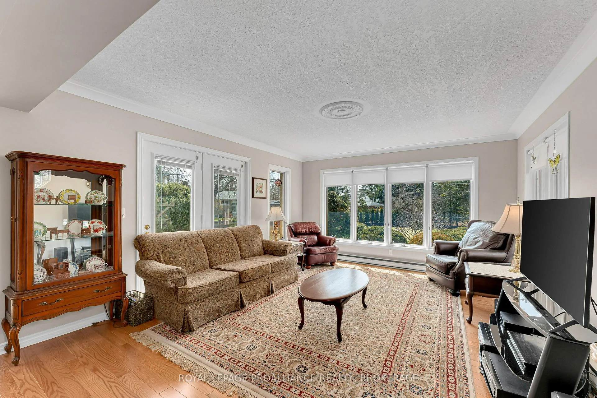 Photo 10 of 46 Watts Crescent, Kingston, Central City West — HOMEH