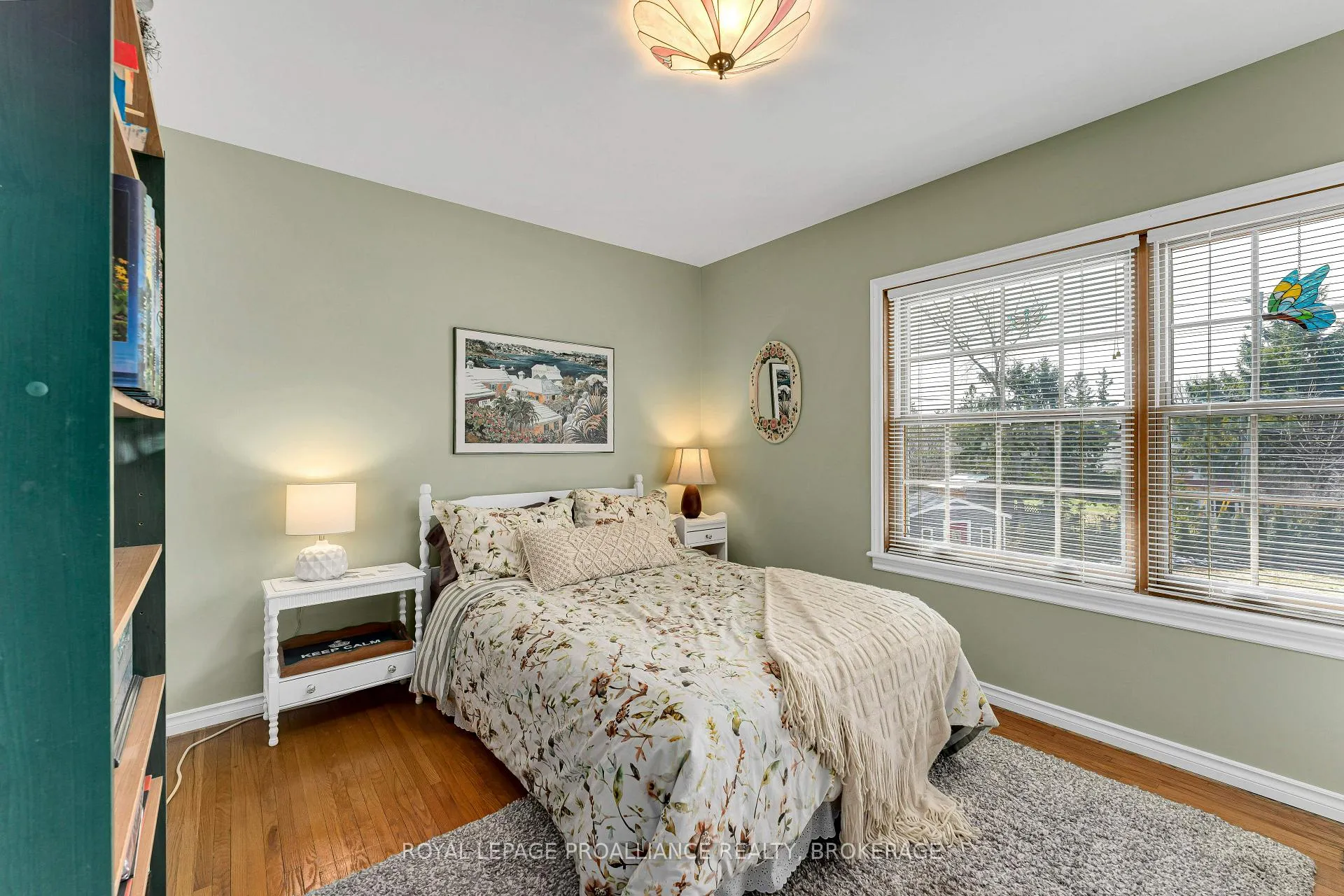 Photo 23 of 46 Watts Crescent, Kingston, Central City West — HOMEH