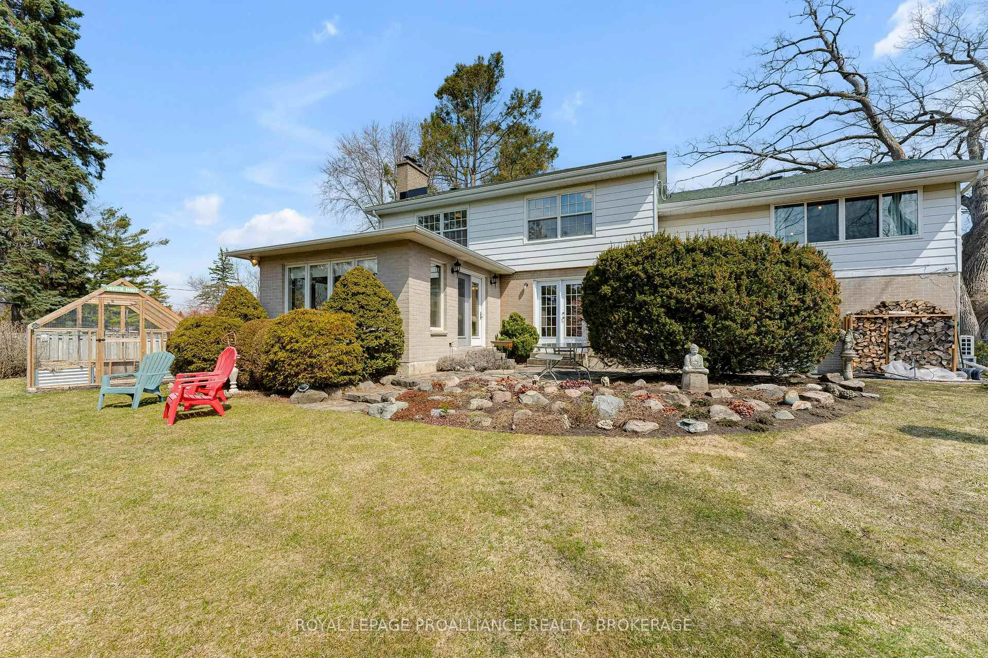 Photo 28 of 46 Watts Crescent, Kingston, Central City West — HOMEH