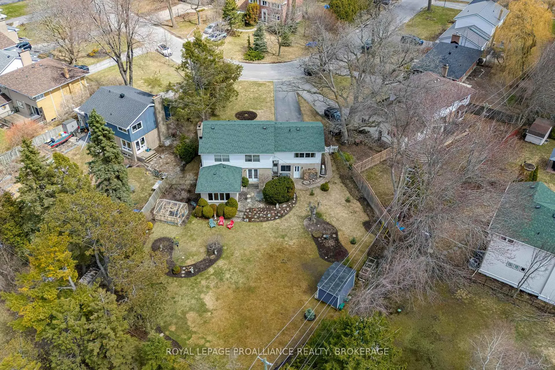 Photo 31 of 46 Watts Crescent, Kingston, Central City West — HOMEH