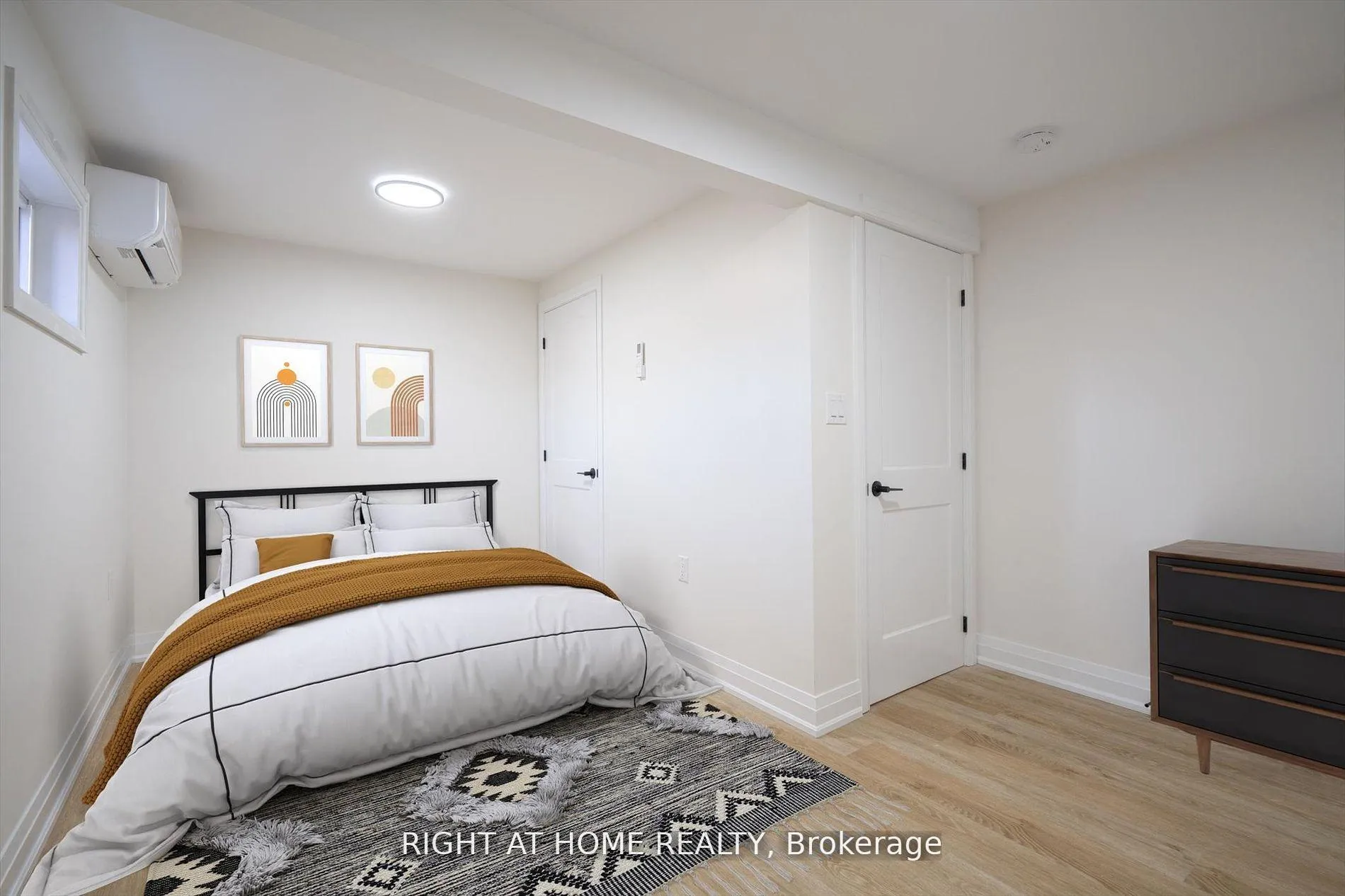 Photo 10 of 809 Helen Crescent, Pickering, Bay Ridges — HOMEH
