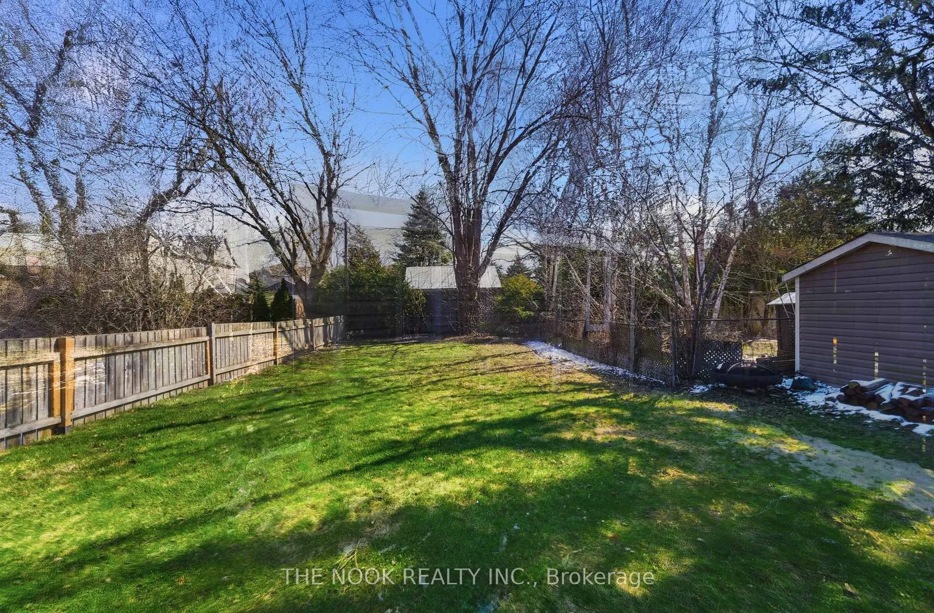 Photo 33 of 1005 Centre Street N, Whitby, Williamsburg — HOMEH