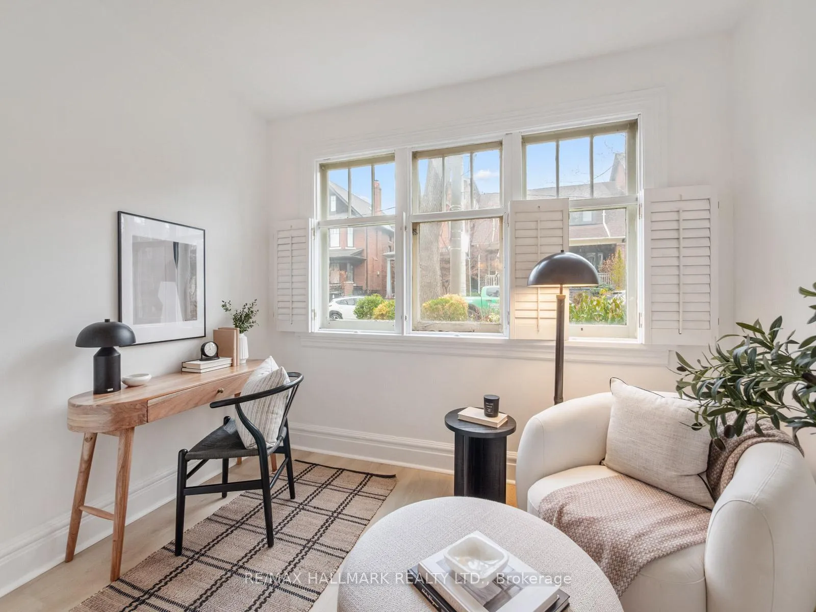 Photo 10 of 241 Bain Avenue, Toronto, North Riverdale — HOMEH