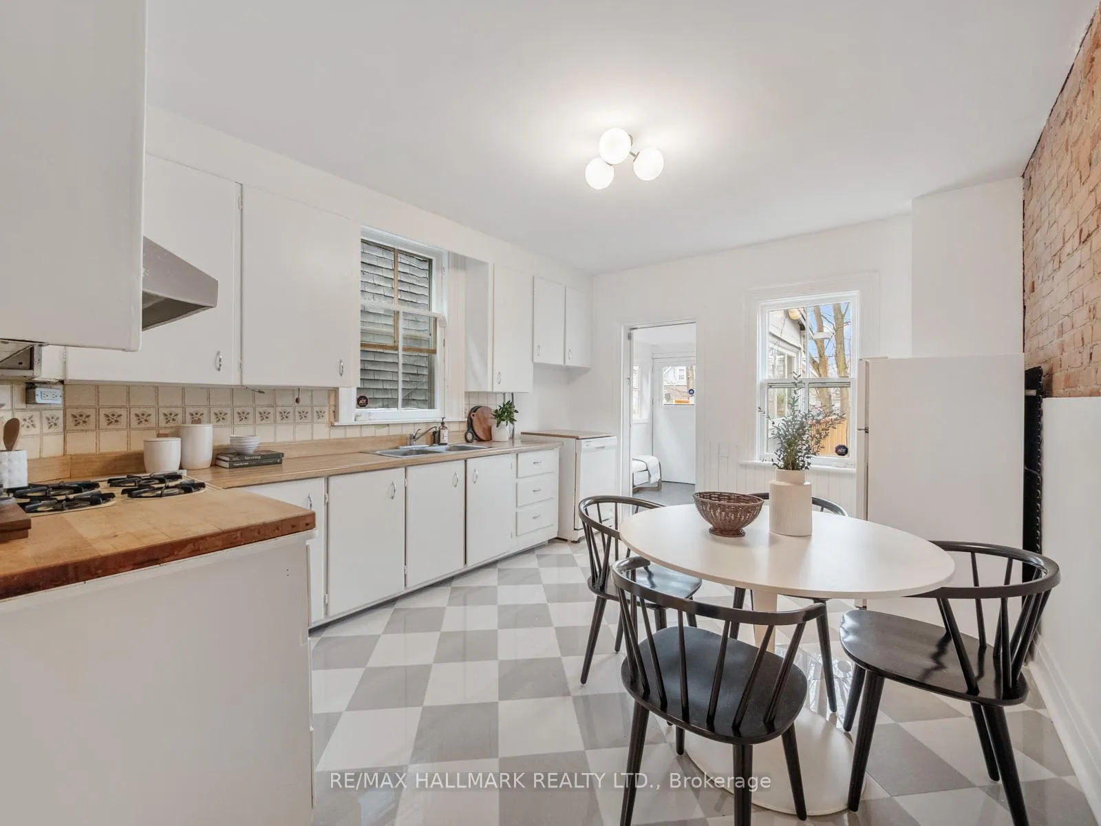 Photo 15 of 241 Bain Avenue, Toronto, North Riverdale — HOMEH