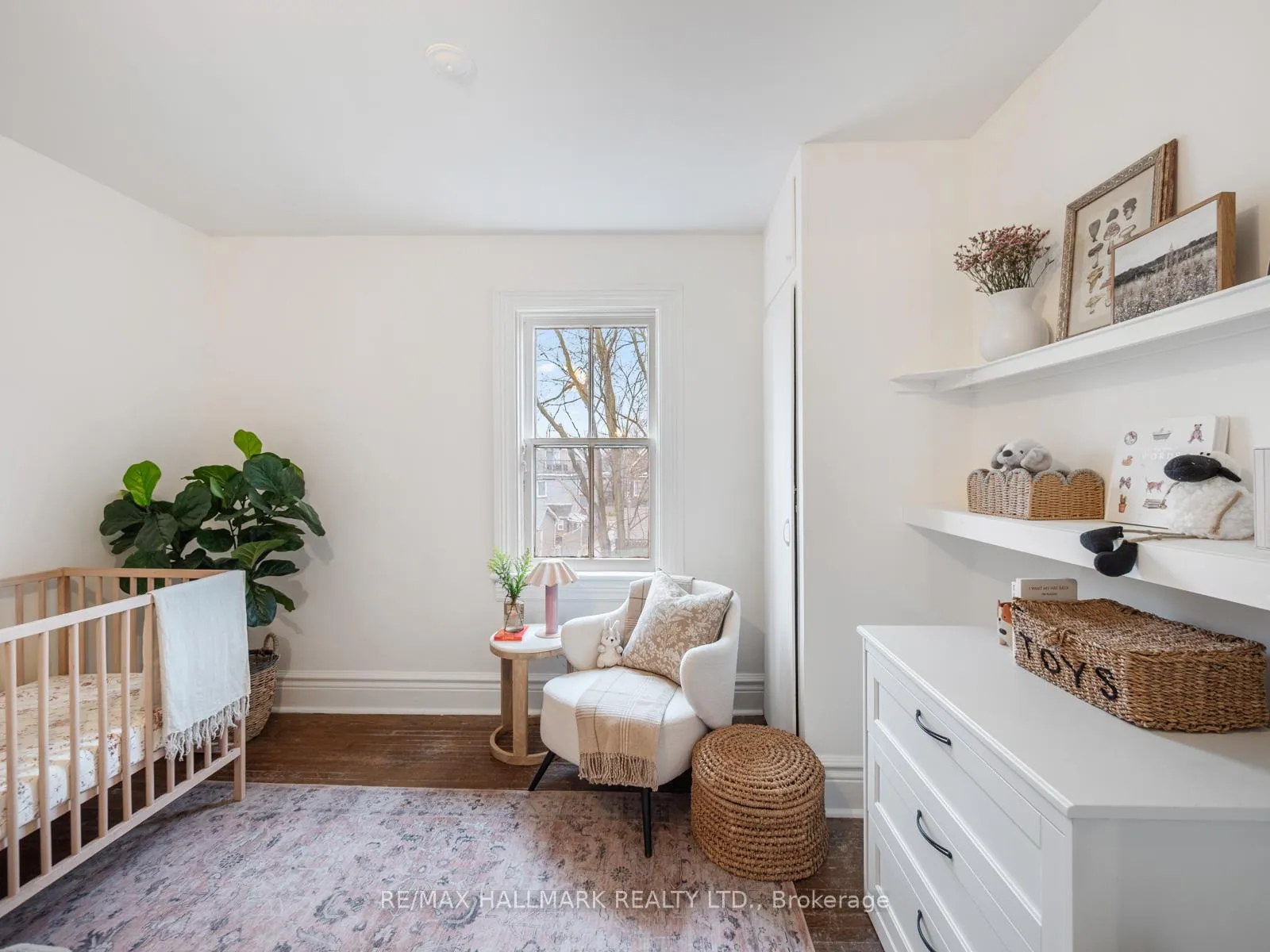 Photo 29 of 241 Bain Avenue, Toronto, North Riverdale — HOMEH