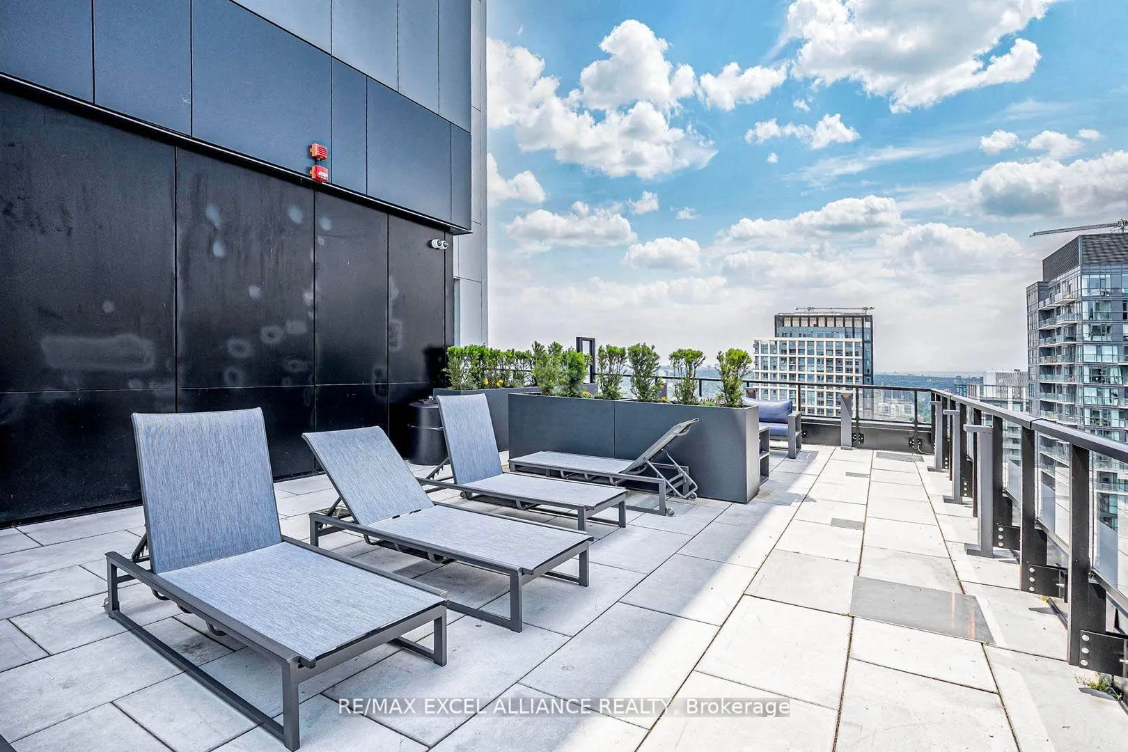 Photo 6 of Unit 2207, 357 King Street W, Toronto, Waterfront Communities — HOMEH