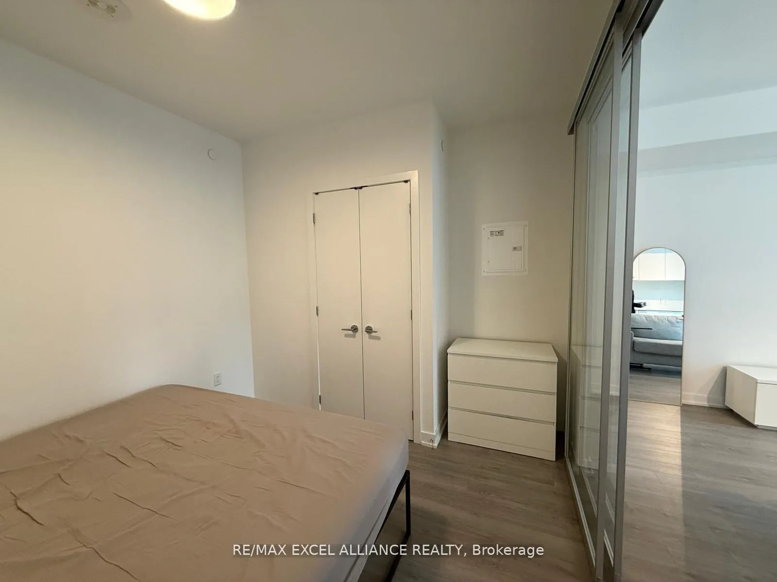 Photo 13 of Unit 2207, 357 King Street W, Toronto, Waterfront Communities — HOMEH