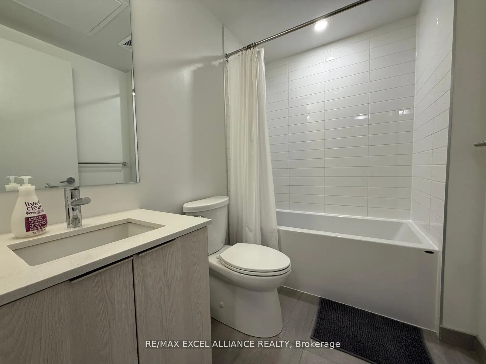 Photo 14 of Unit 2207, 357 King Street W, Toronto, Waterfront Communities — HOMEH