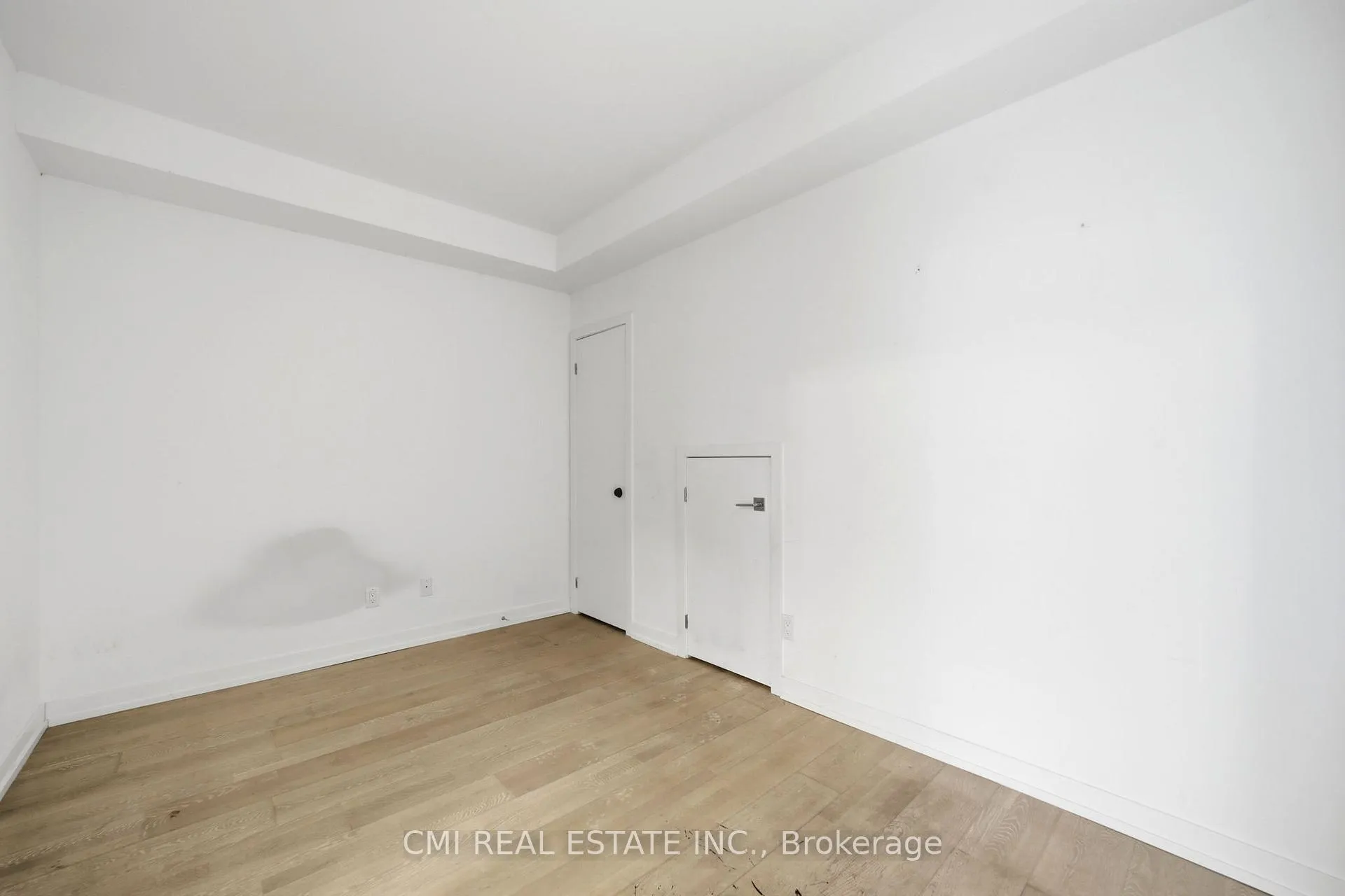 Photo 13 of Unit 14, 1321 Gerrard Street E, Toronto, Greenwood-Coxwell — HOMEH