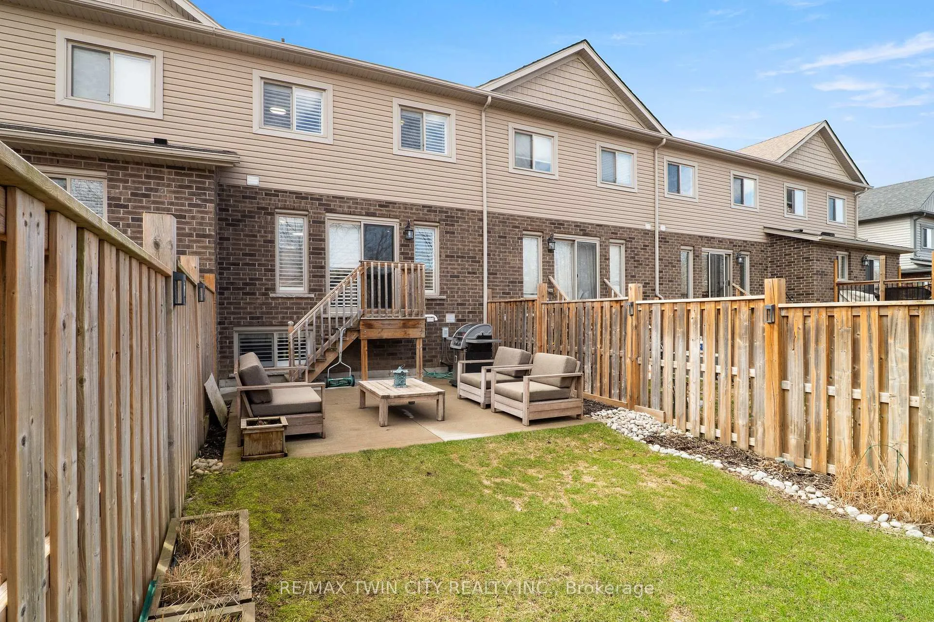 Photo 46 of 67 Meadowridge Street, Kitchener, Doon South — HOMEH
