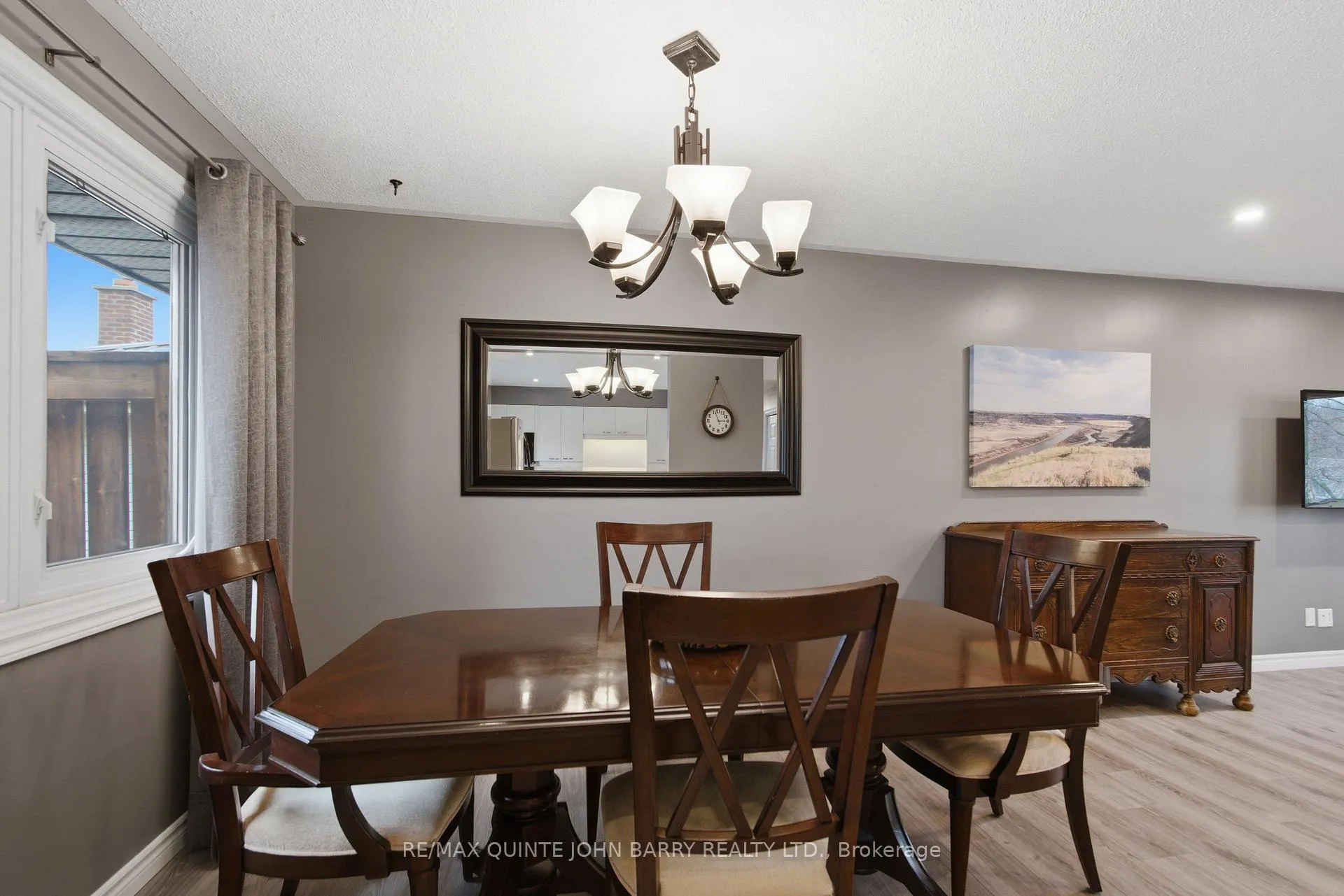 Photo 9 of 106 Nicholas Street, Quinte West, Trenton Ward — HOMEH