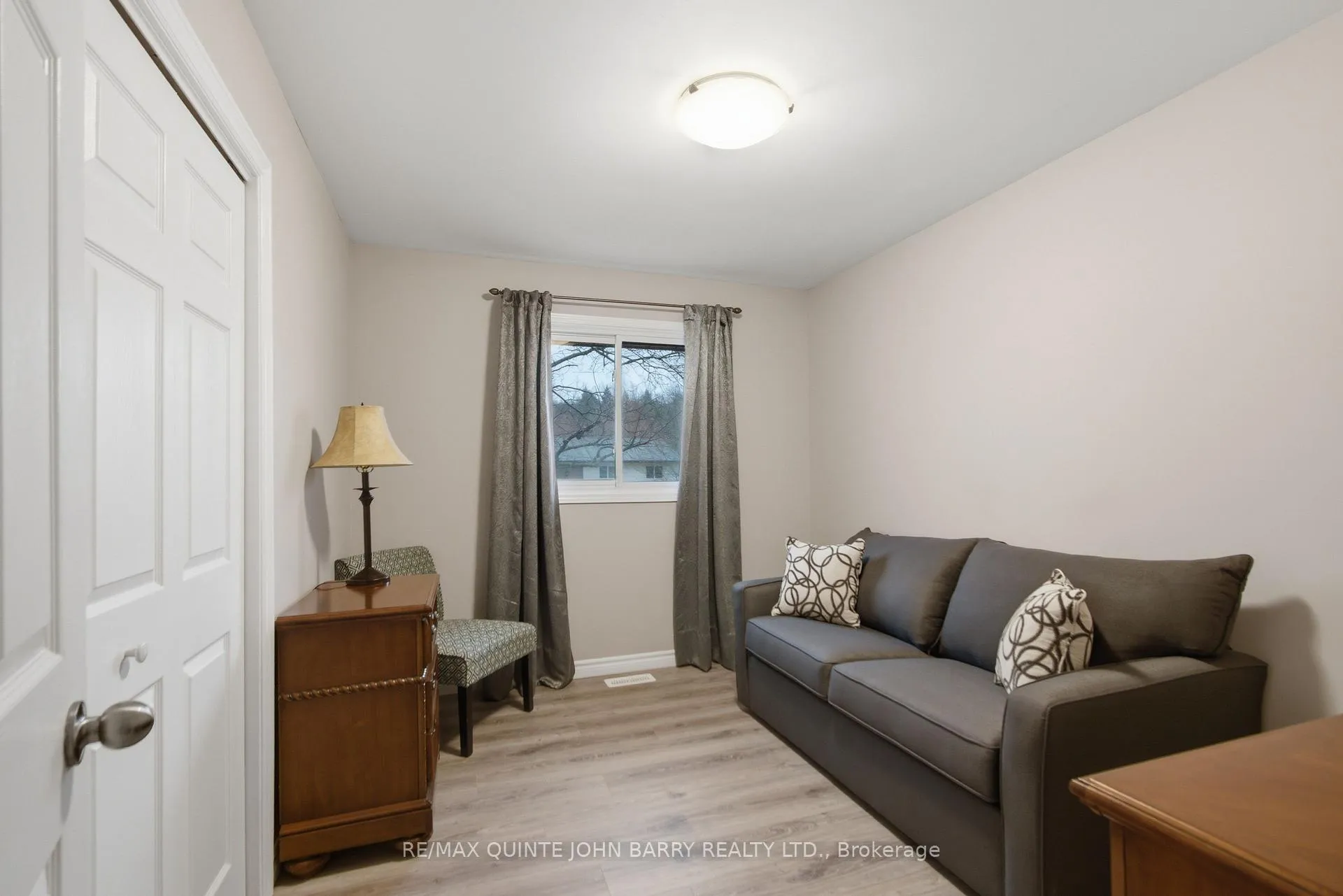 Photo 16 of 106 Nicholas Street, Quinte West, Trenton Ward — HOMEH