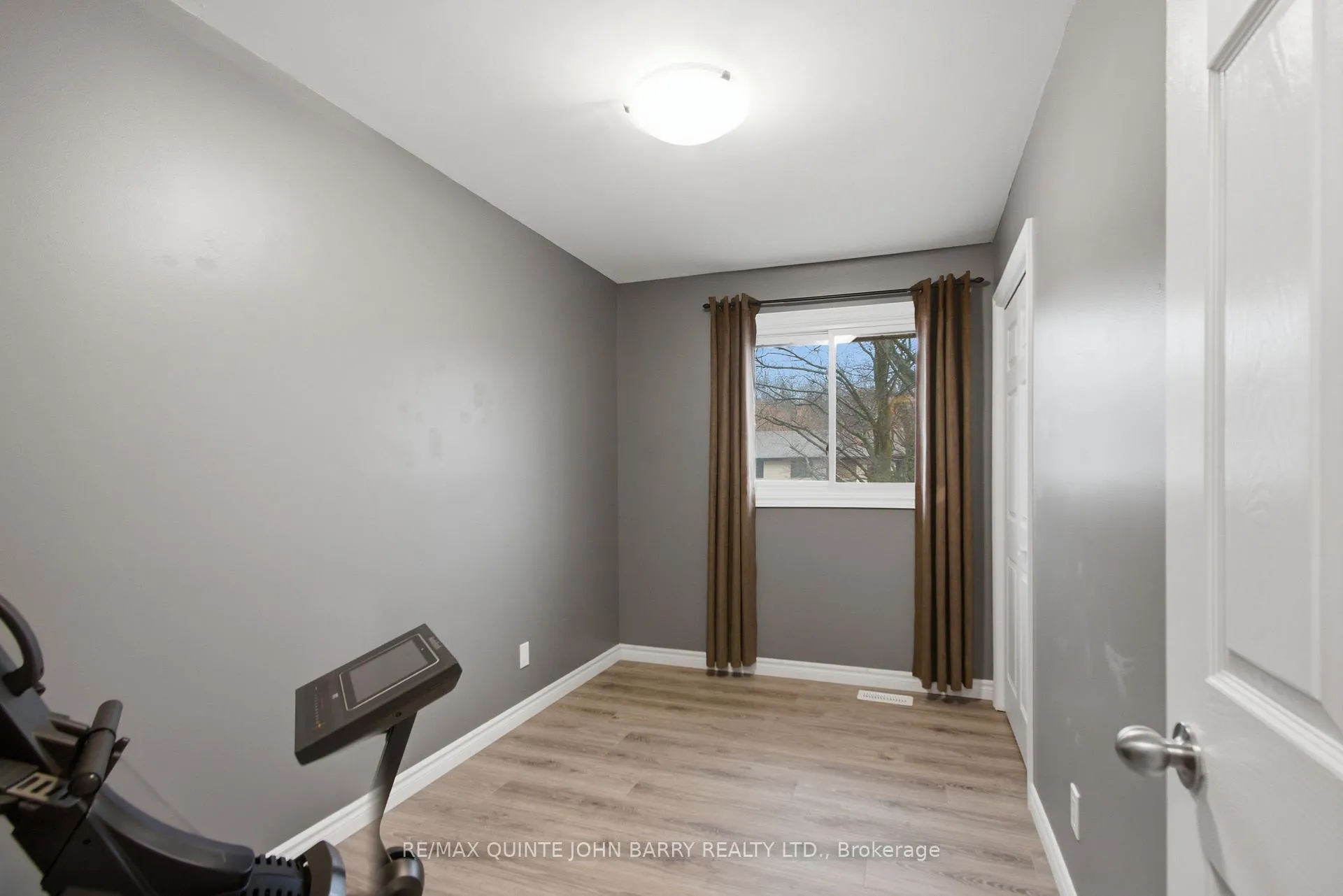 Photo 17 of 106 Nicholas Street, Quinte West, Trenton Ward — HOMEH
