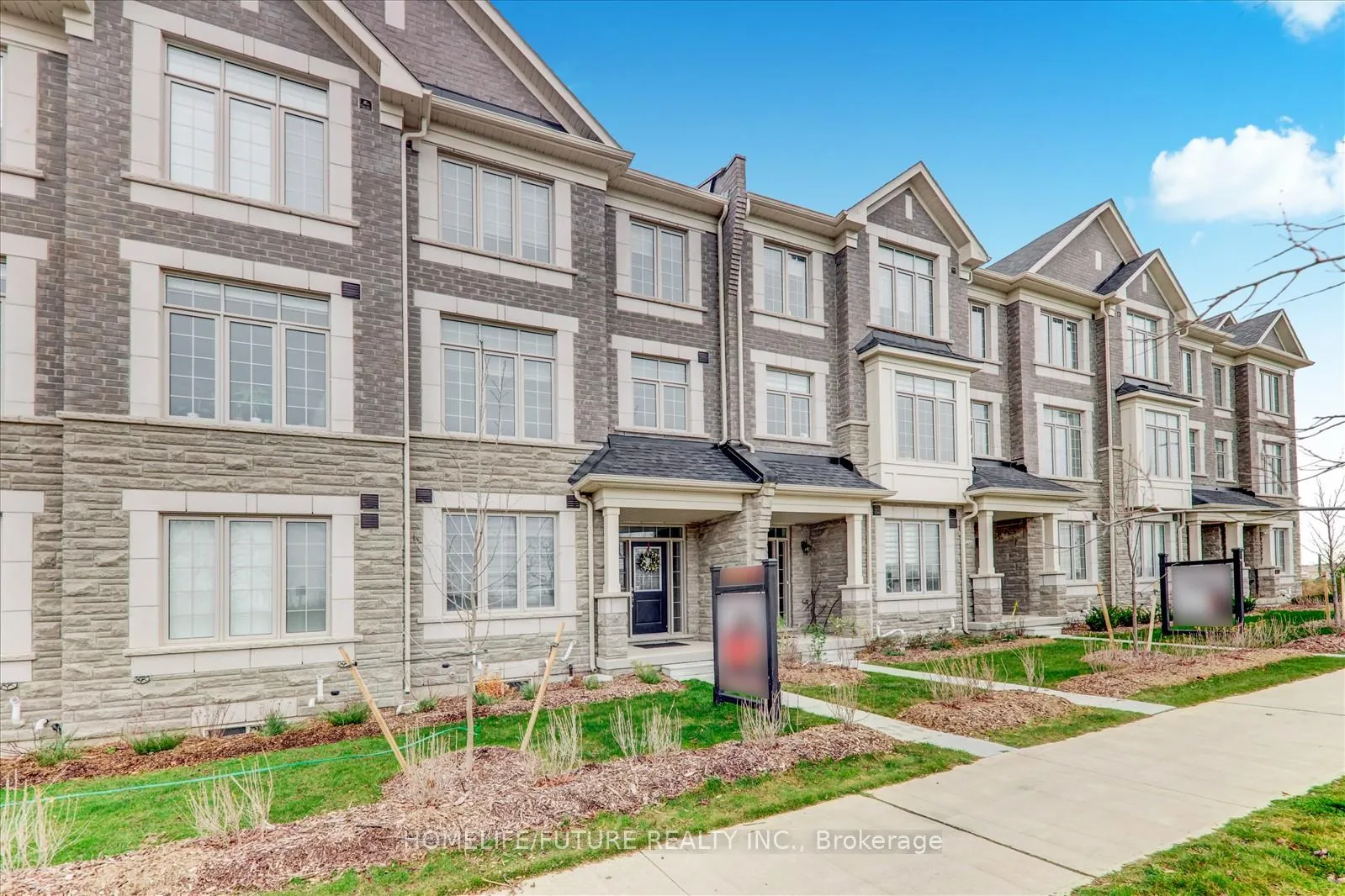 Photo 3 of 269 Kirkham Drive, Markham, Cedarwood — HOMEH