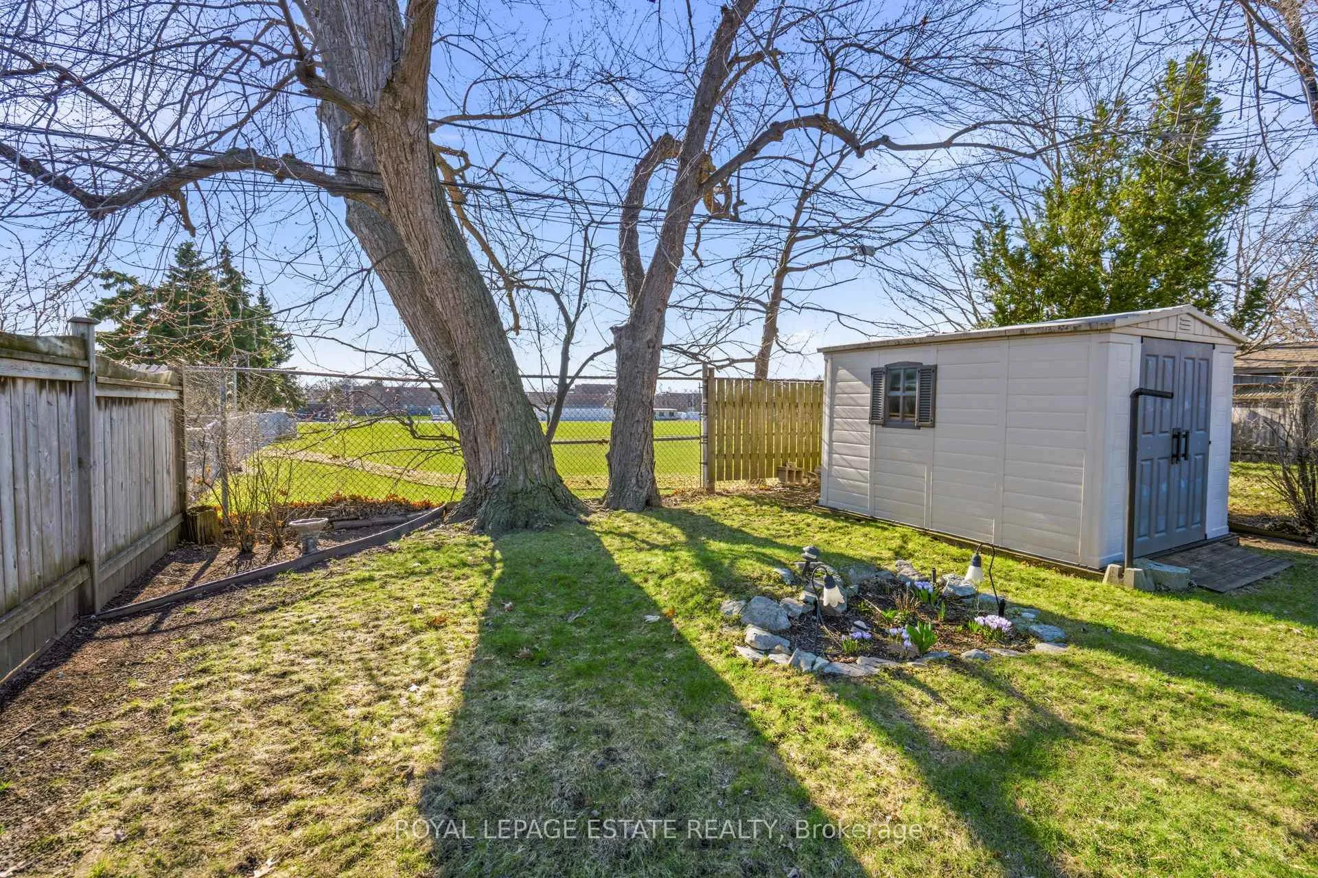 Photo 17 of 62 Binswood Avenue, Toronto, Danforth Village-East York — HOMEH