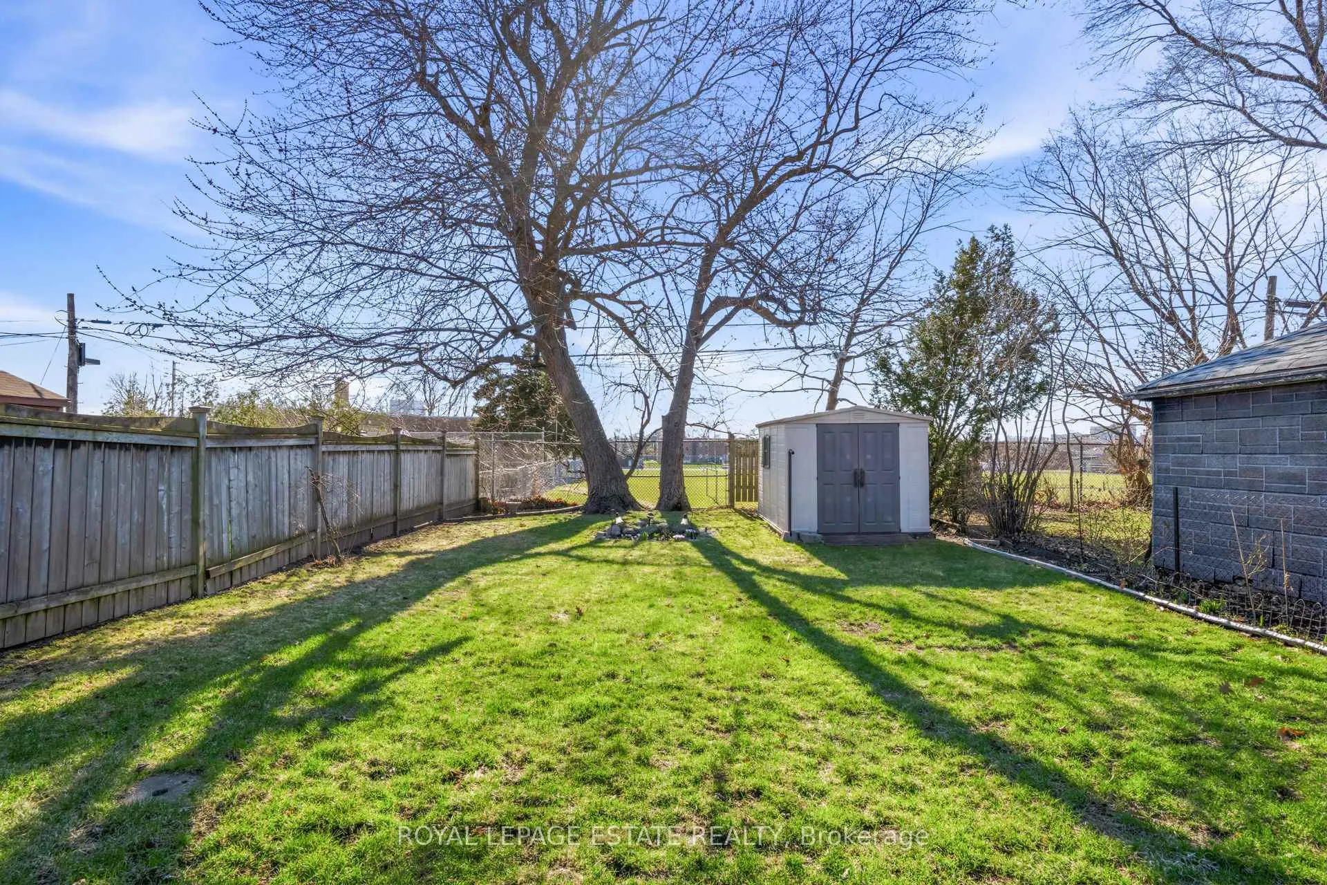 Photo 18 of 62 Binswood Avenue, Toronto, Danforth Village-East York — HOMEH