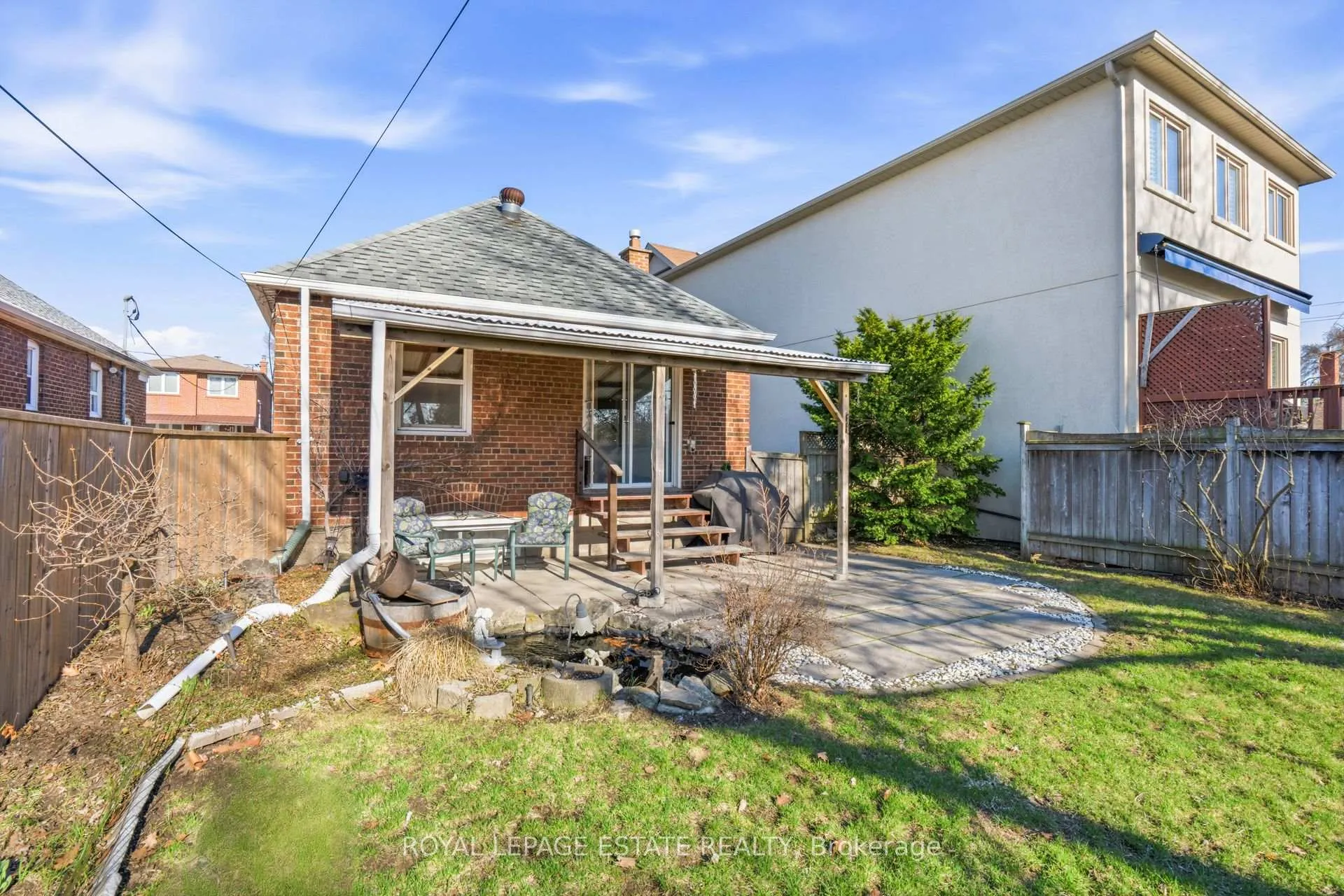 Photo 19 of 62 Binswood Avenue, Toronto, Danforth Village-East York — HOMEH