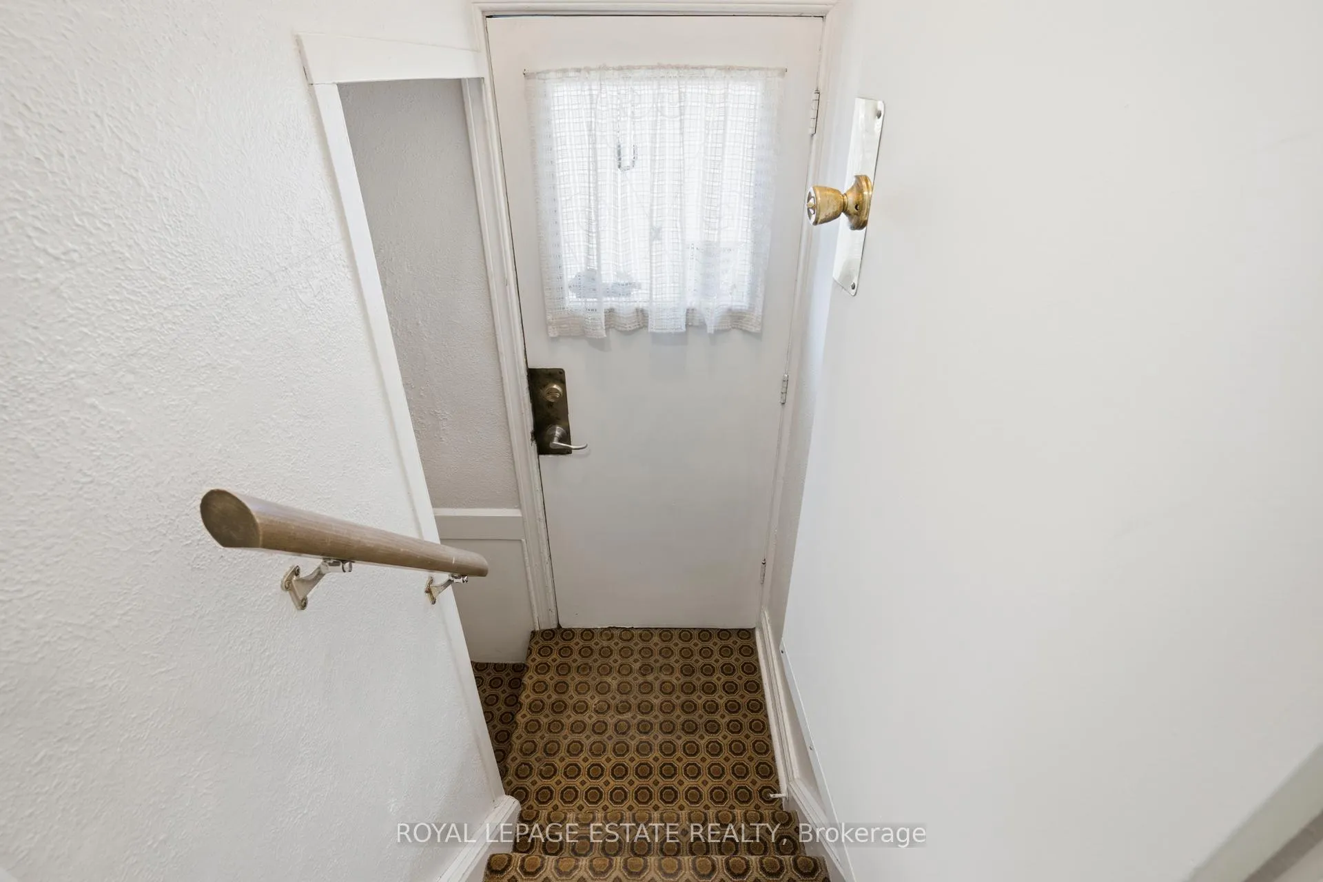 Photo 27 of 62 Binswood Avenue, Toronto, Danforth Village-East York — HOMEH