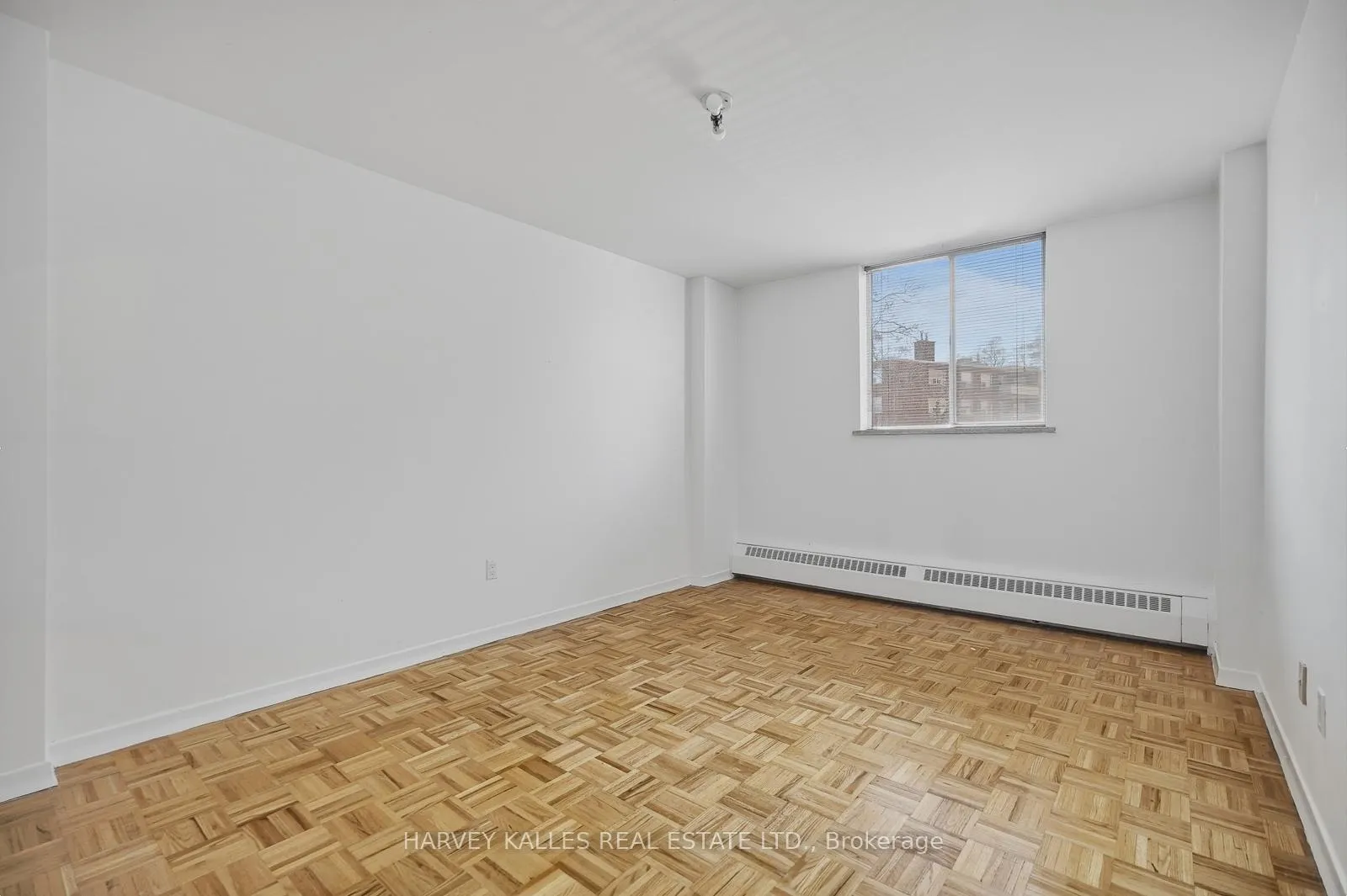 Photo 18 of Unit 206, 80 Coe Hill Drive, Toronto, High Park-Swansea — HOMEH