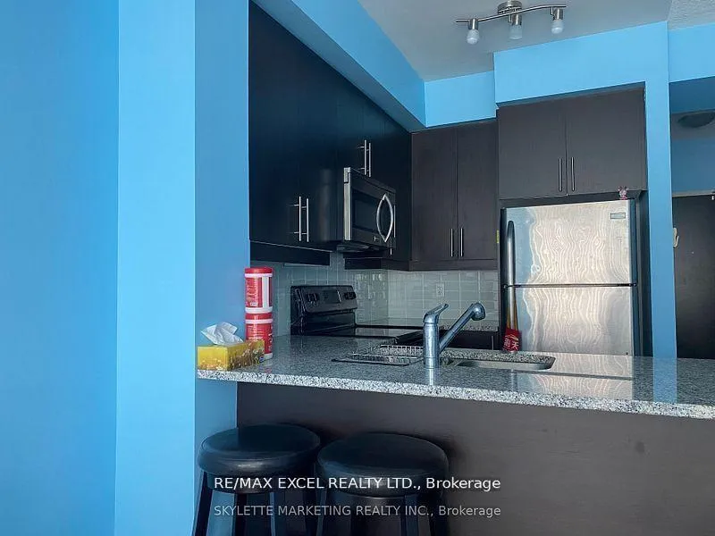 Photo 8 of Unit 912, 8130 Birchmount Road, Markham, Unionville — HOMEH
