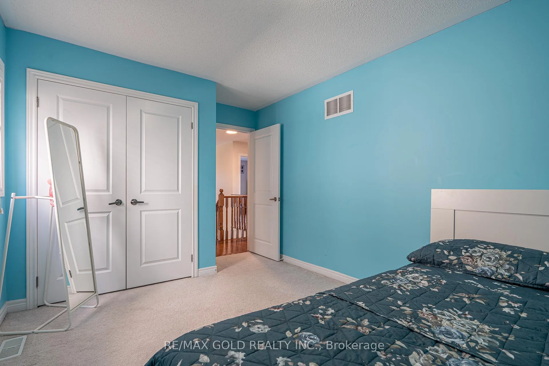 Photo 27 of 36 Naperton Drive, Brampton, Sandringham-Wellington — HOMEH