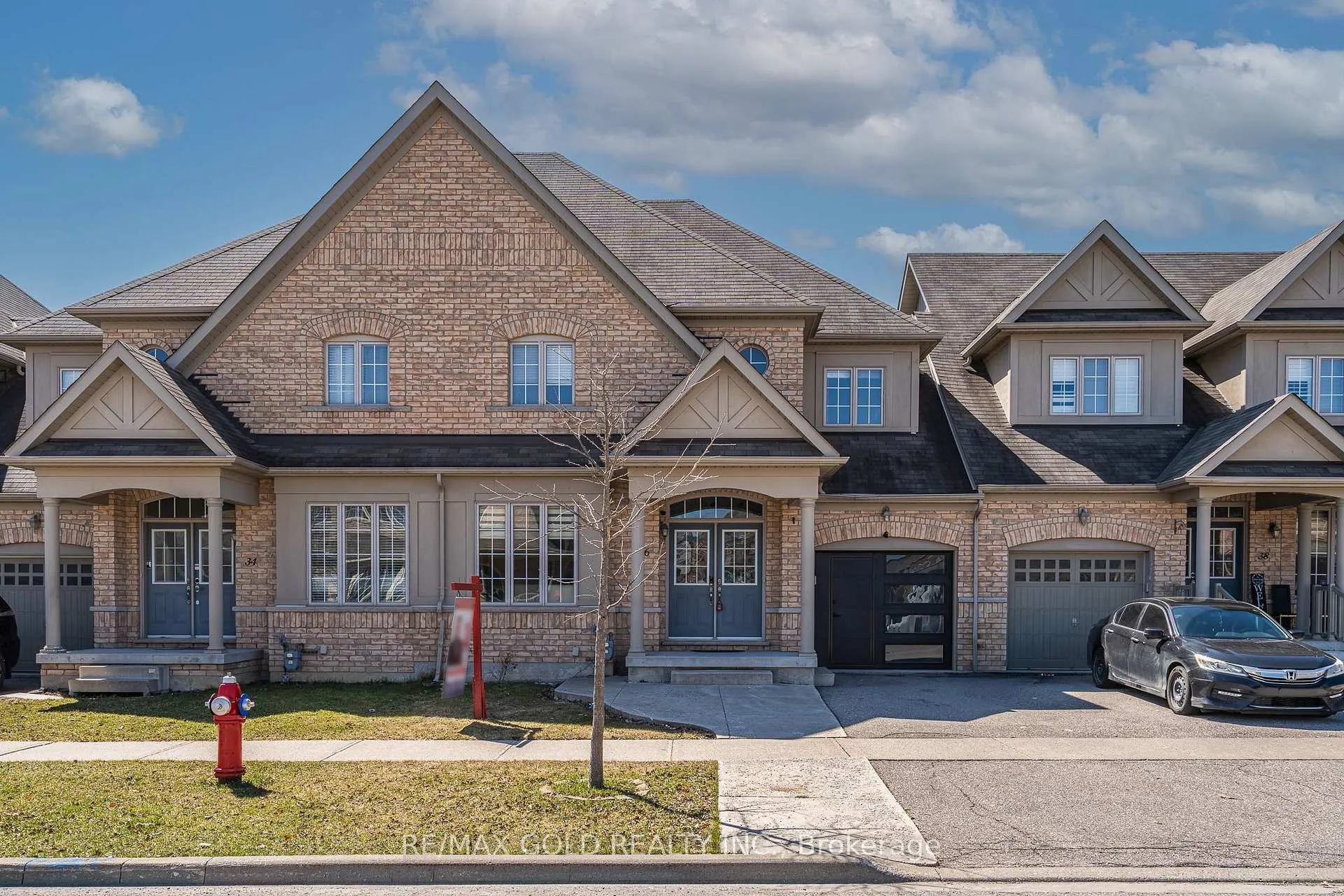 Photo 42 of 36 Naperton Drive, Brampton, Sandringham-Wellington — HOMEH