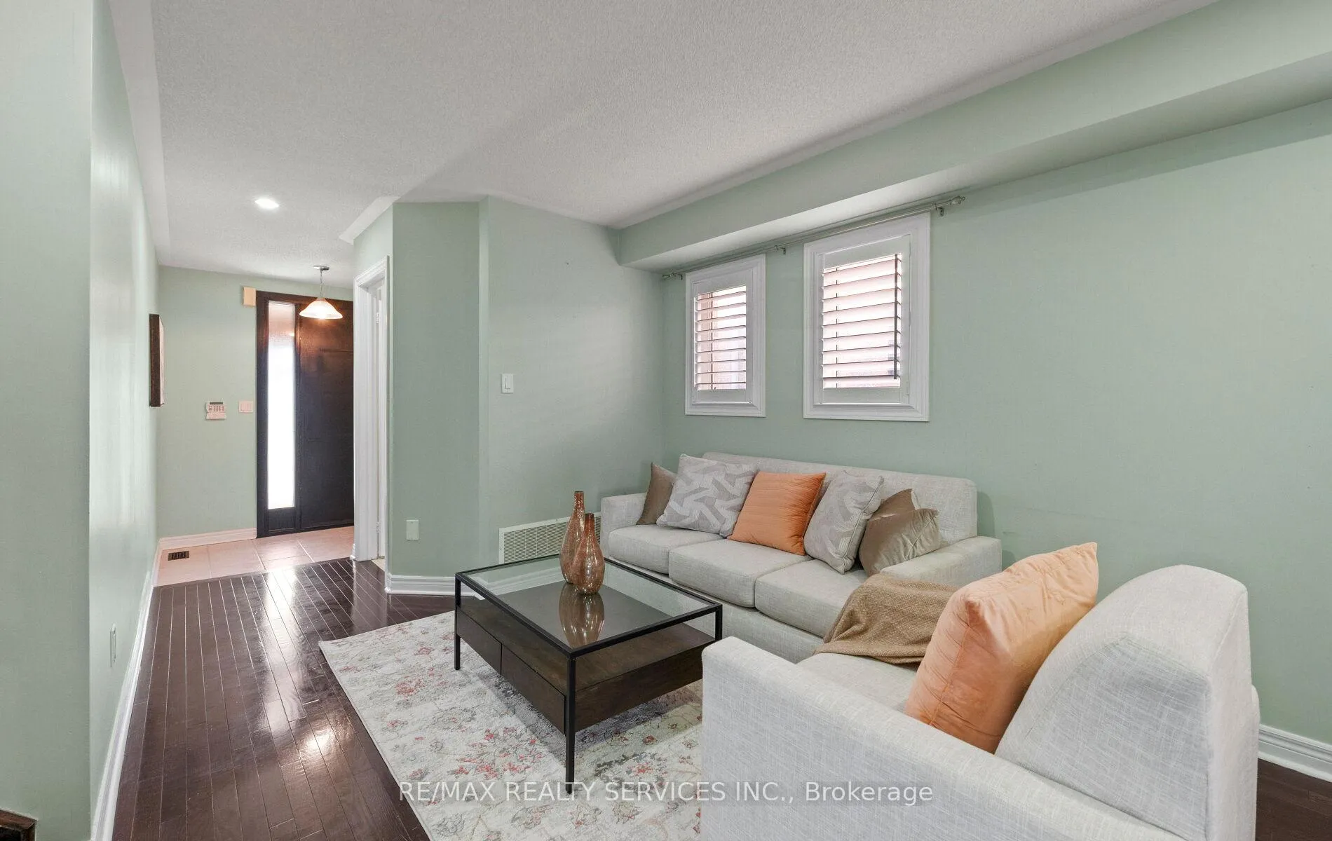 Photo 9 of 5 Thornbush Boulevard, Brampton, Fletcher's Meadow — HOMEH