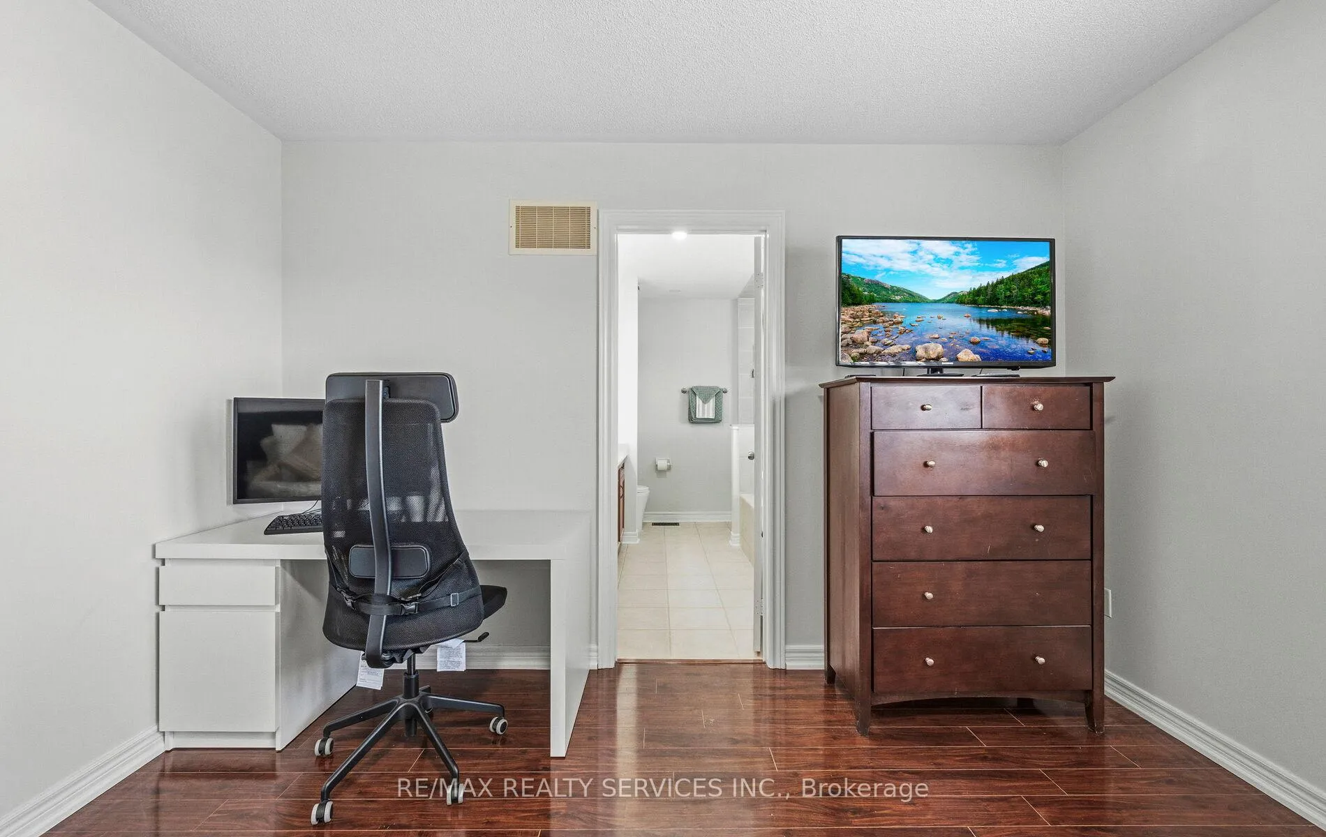 Photo 30 of 5 Thornbush Boulevard, Brampton, Fletcher's Meadow — HOMEH