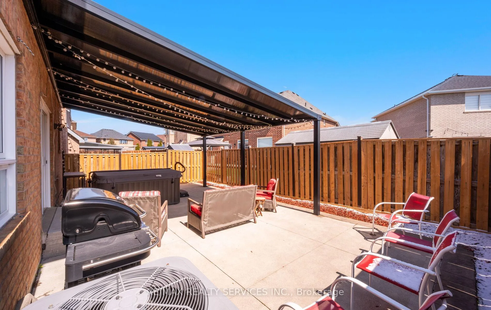 Photo 47 of 5 Thornbush Boulevard, Brampton, Fletcher's Meadow — HOMEH
