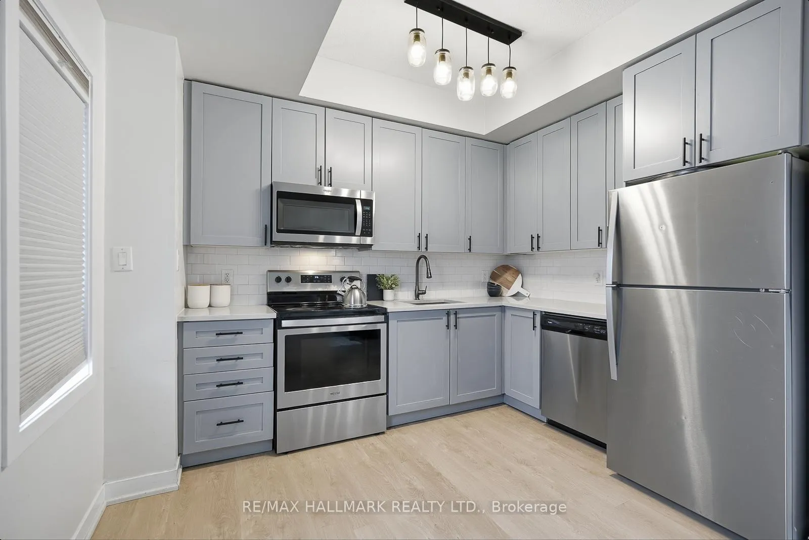 Photo 5 of Unit 2, 9 Forbes Avenue, Toronto, Keelesdale-Eglinton West — HOMEH