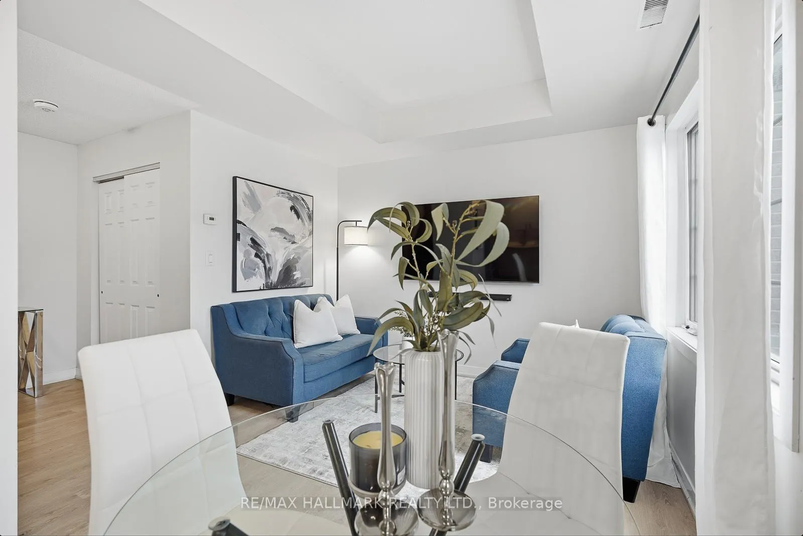 Photo 10 of Unit 2, 9 Forbes Avenue, Toronto, Keelesdale-Eglinton West — HOMEH
