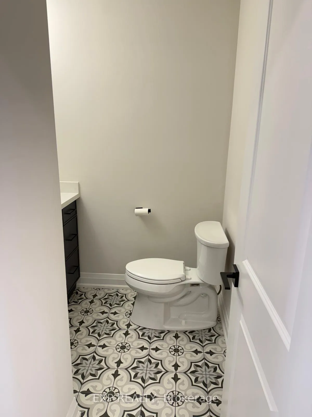 Photo 2 of 1143 Beaver Valley Crescent, Oshawa, Northglen — HOMEH
