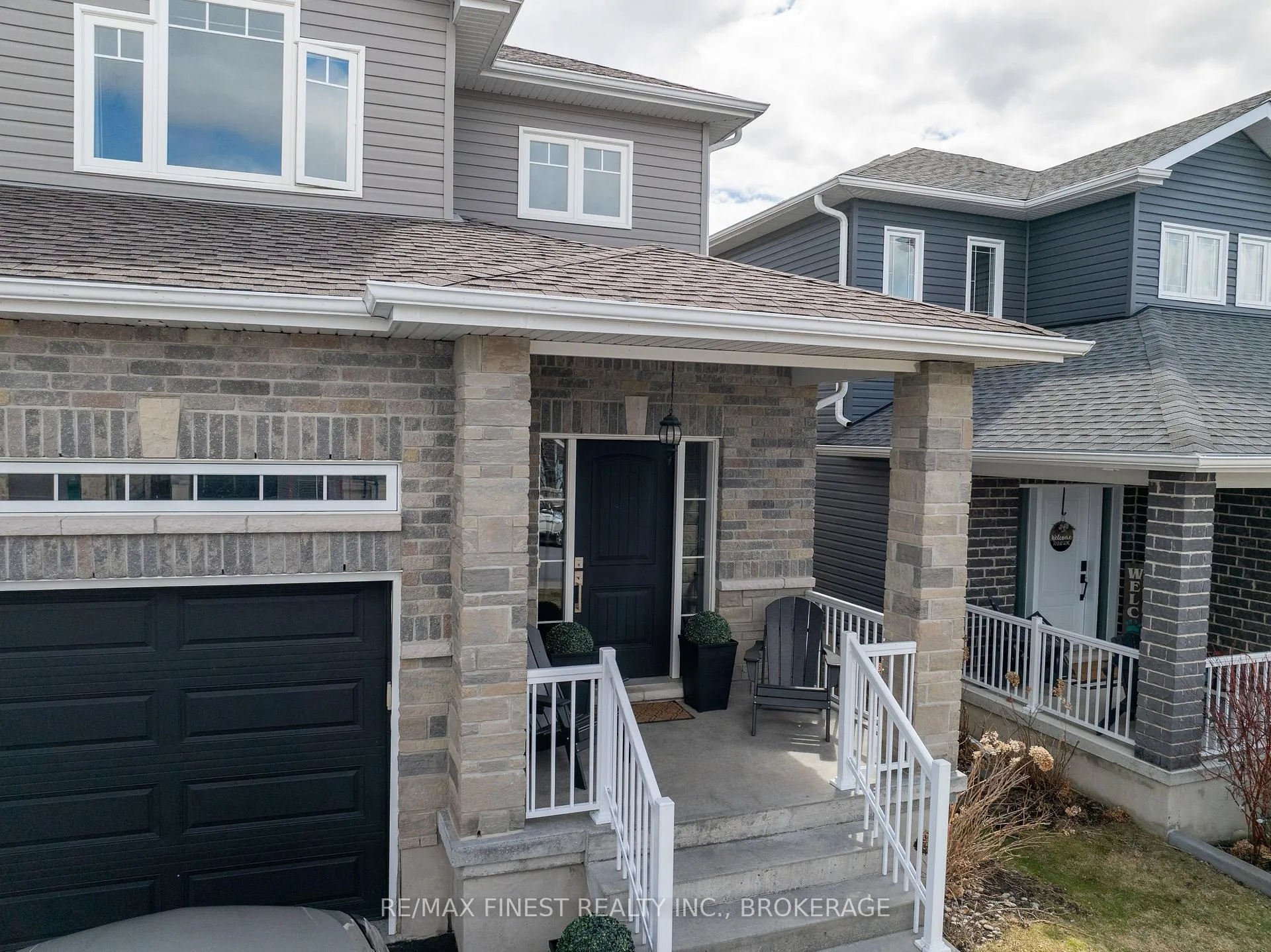 Photo 3 of 1298 Carfa Crescent, Kingston, City Northwest — HOMEH