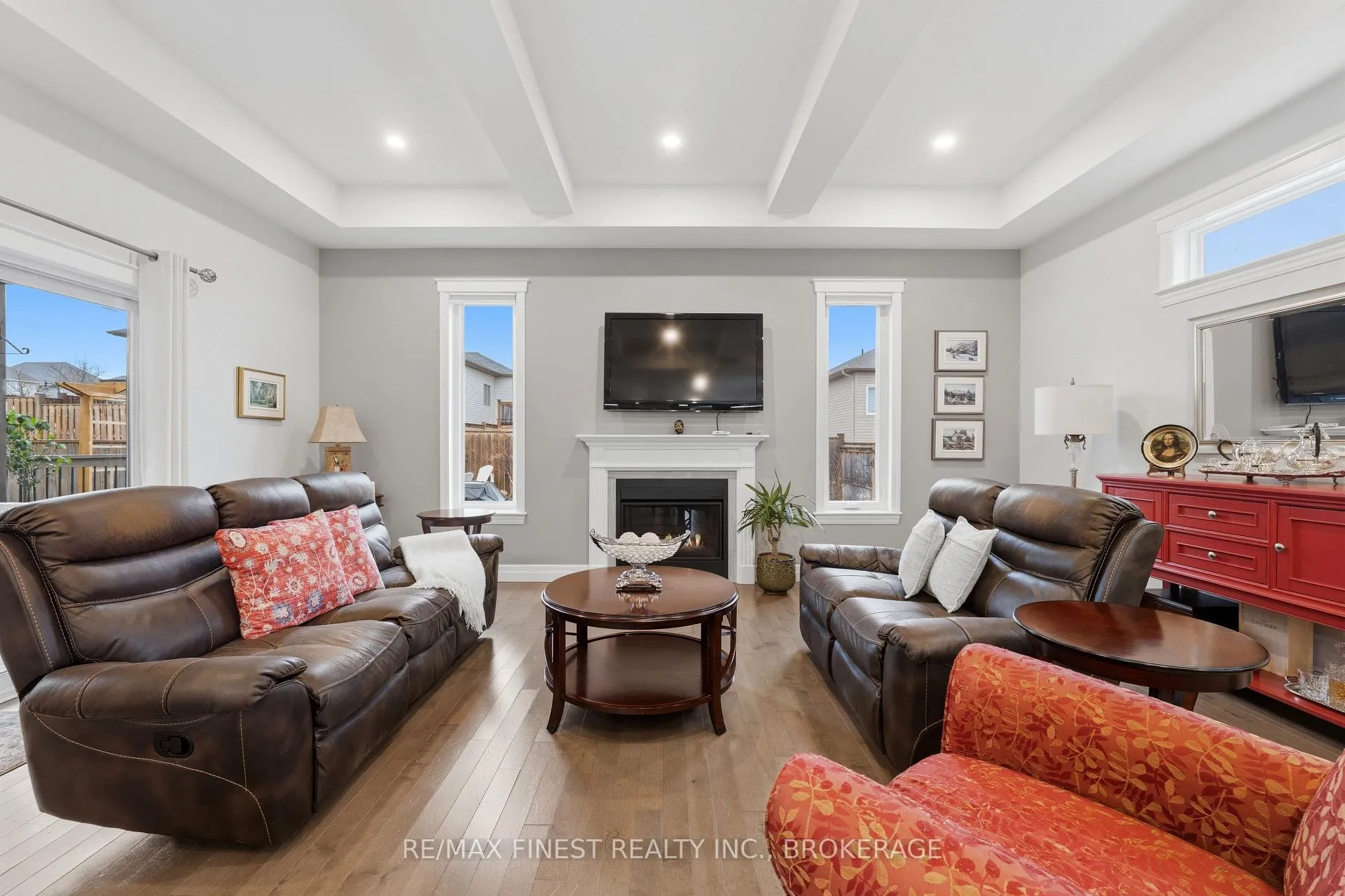 Photo 10 of 1298 Carfa Crescent, Kingston, City Northwest — HOMEH