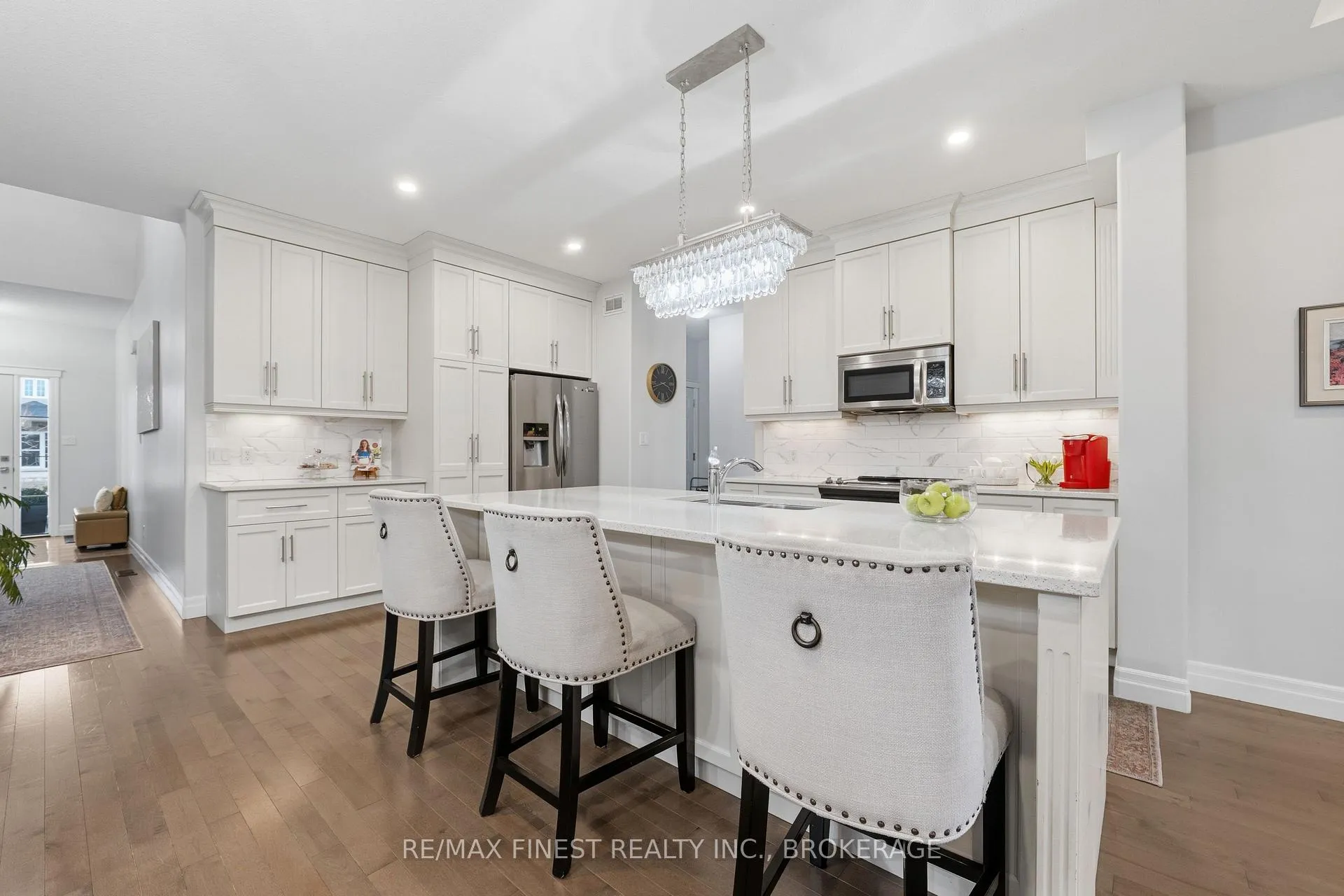 Photo 11 of 1298 Carfa Crescent, Kingston, City Northwest — HOMEH
