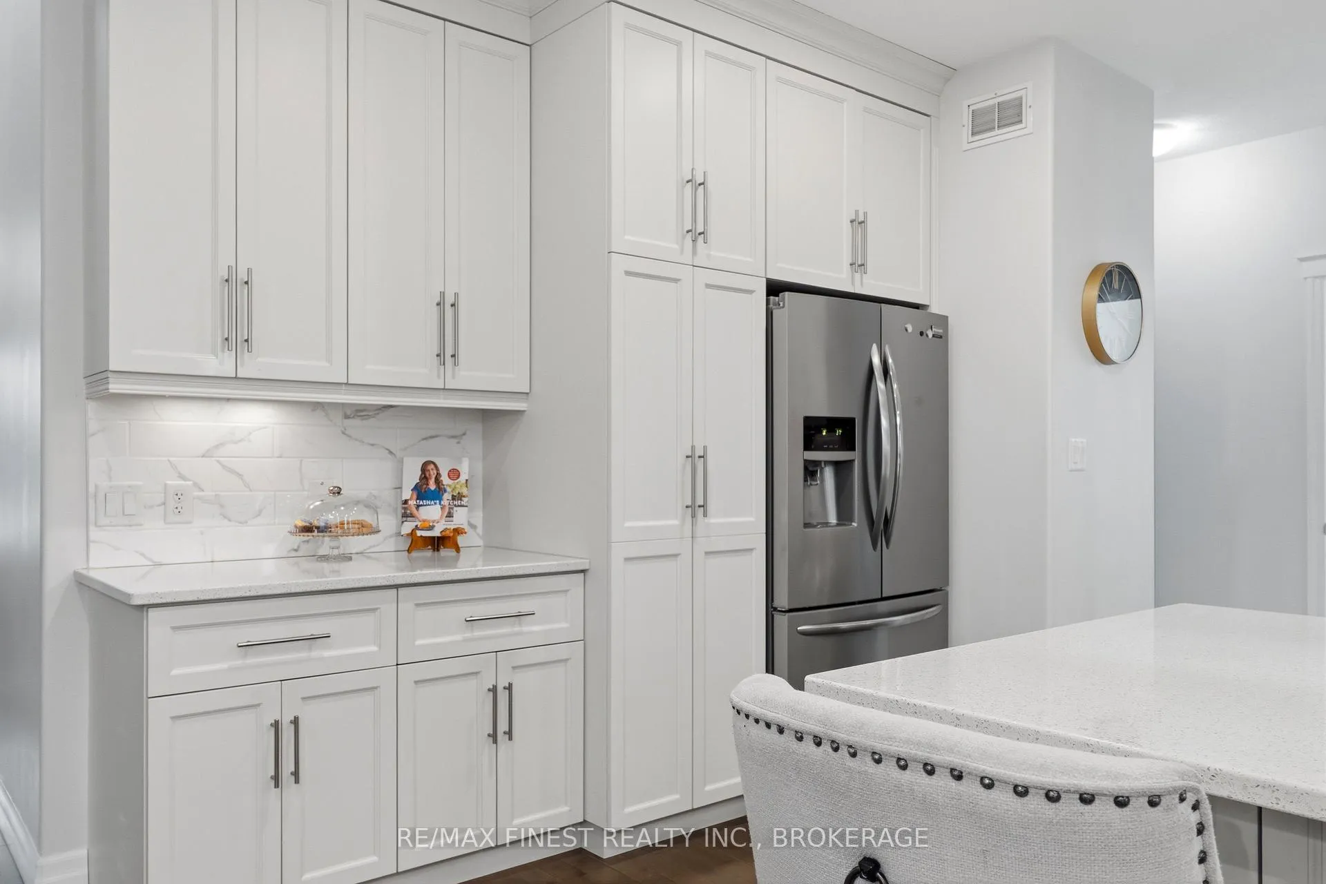 Photo 14 of 1298 Carfa Crescent, Kingston, City Northwest — HOMEH