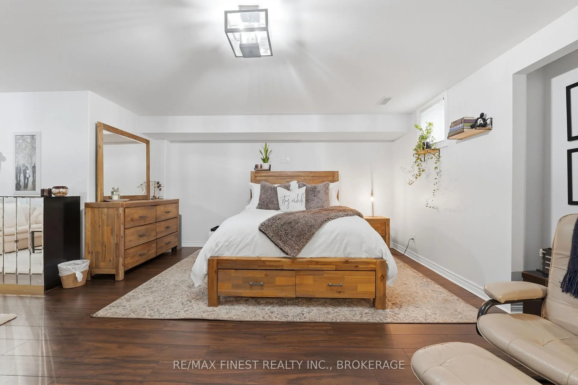 Photo 21 of 1298 Carfa Crescent, Kingston, City Northwest — HOMEH