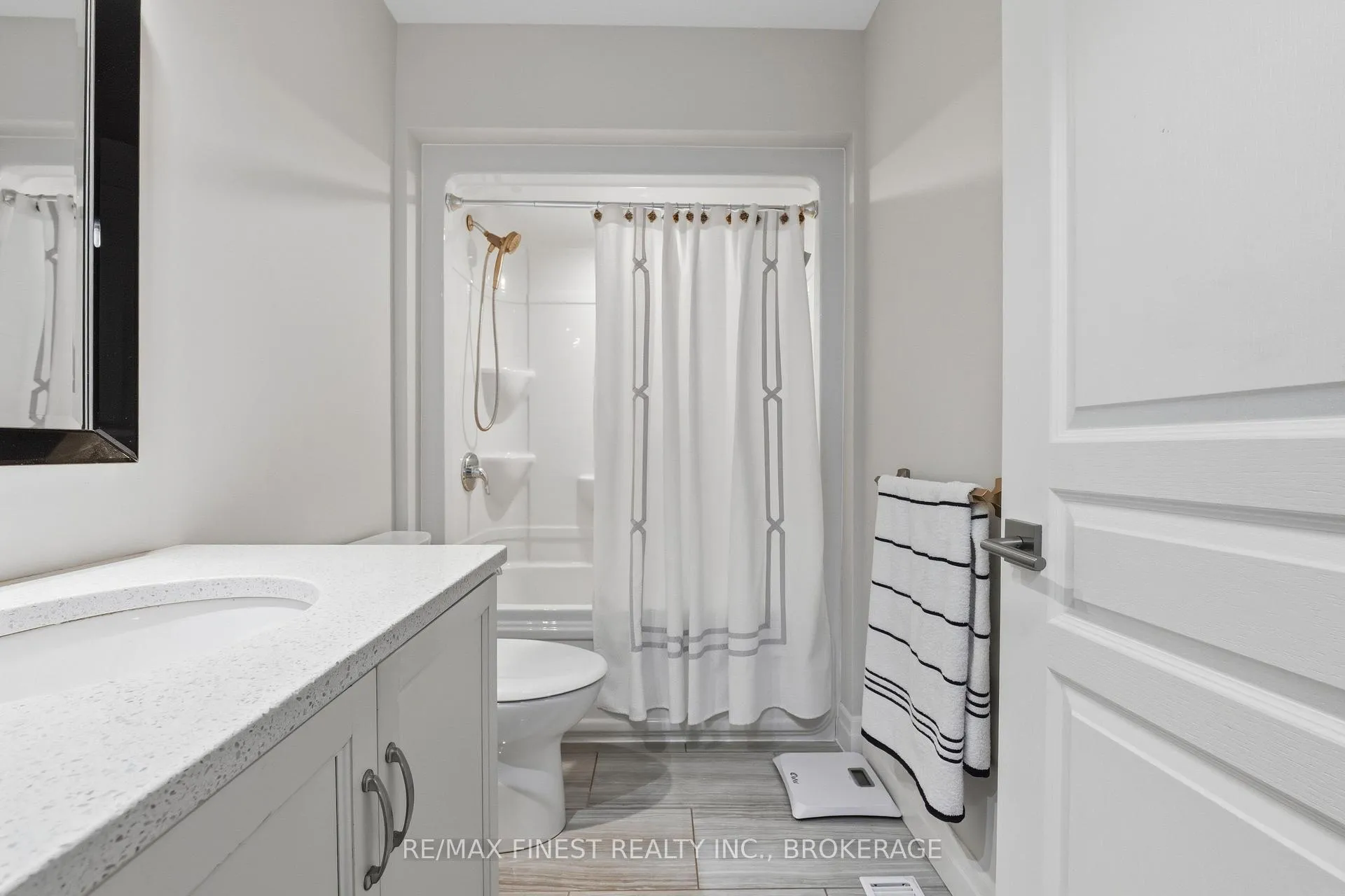 Photo 27 of 1298 Carfa Crescent, Kingston, City Northwest — HOMEH