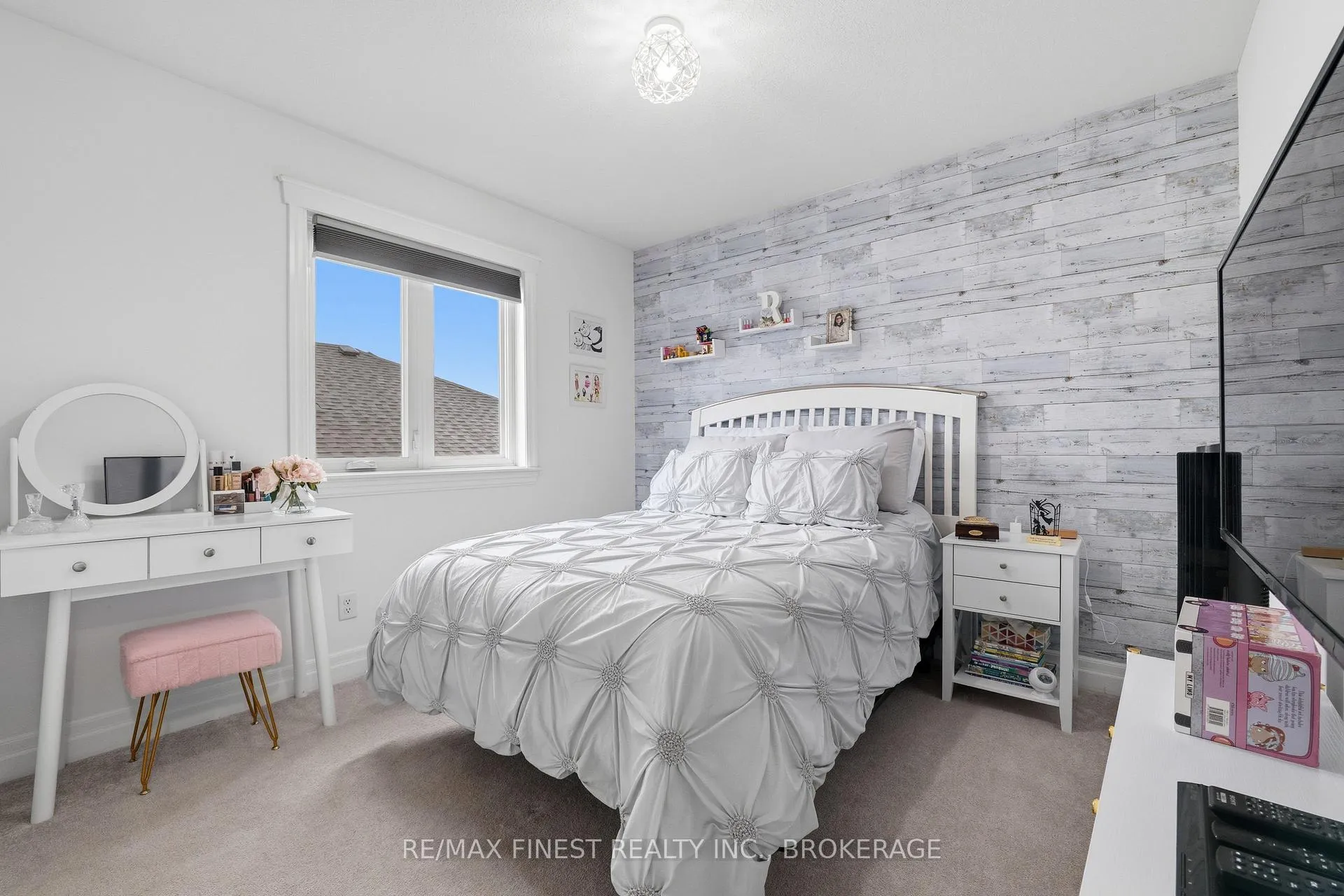 Photo 29 of 1298 Carfa Crescent, Kingston, City Northwest — HOMEH